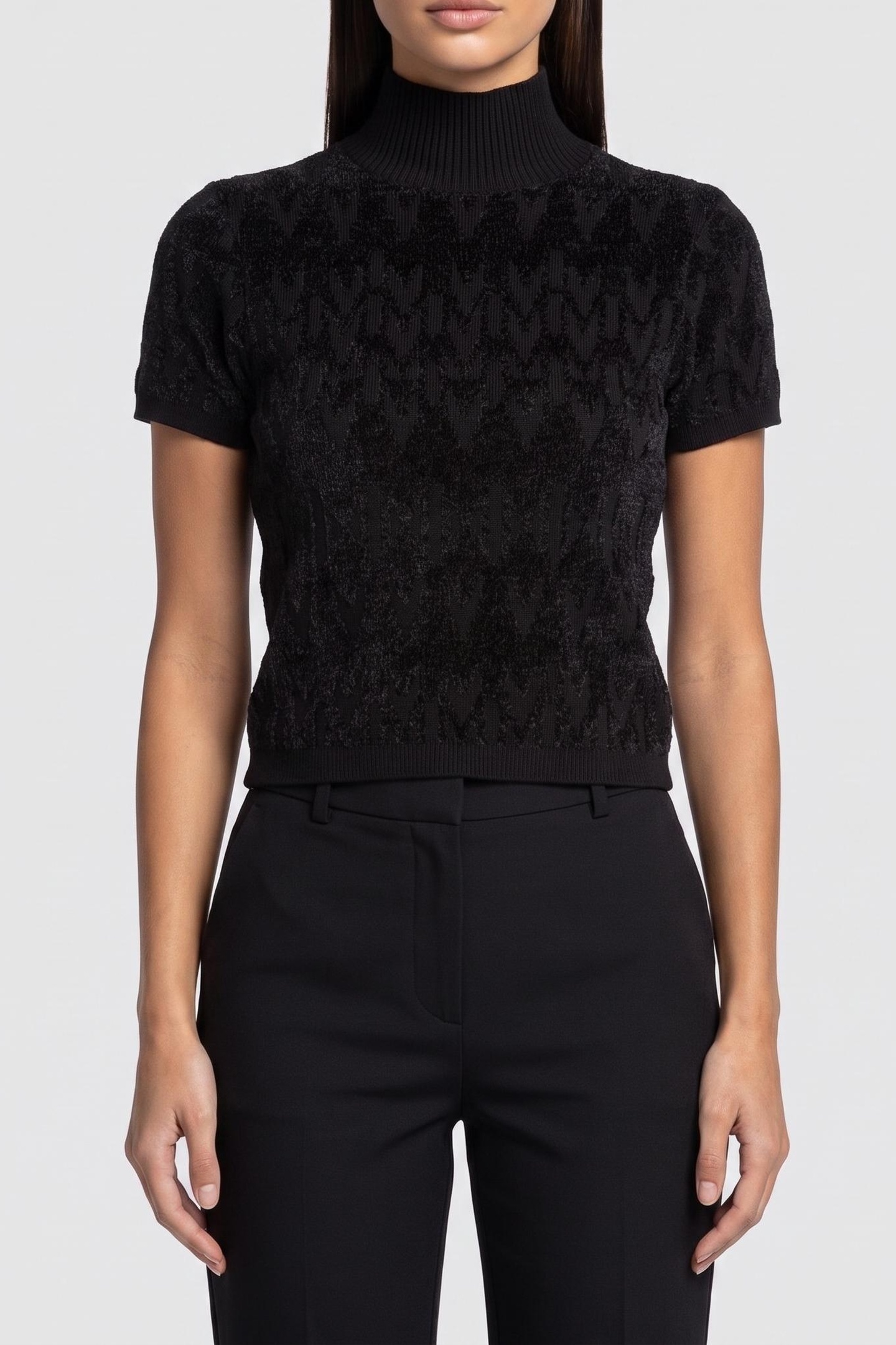 GUESS Adele Logo Chenille Jet Black A996 Taglia: XS | Maglioni a maglia Outlet | Donna | Nero