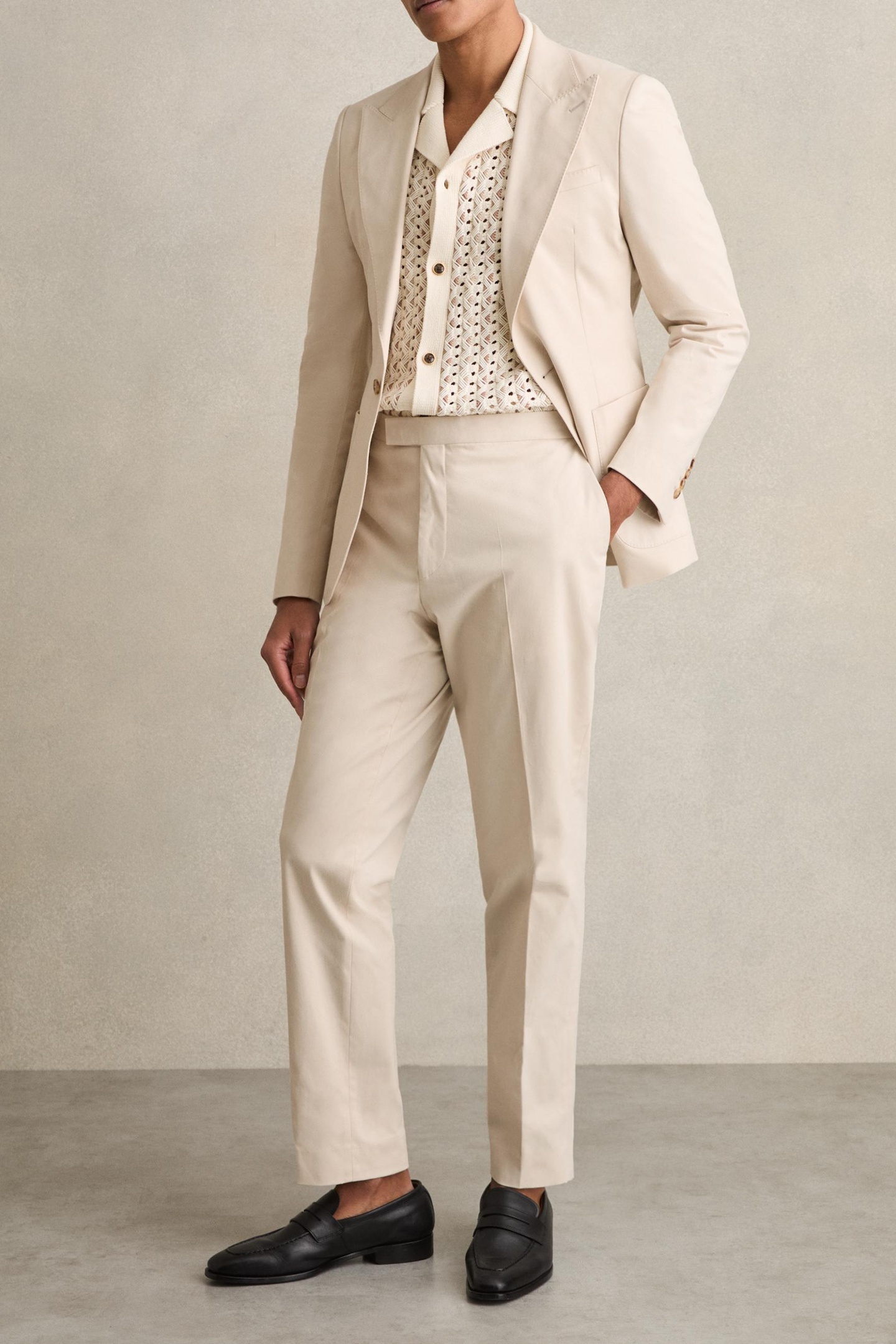 Reiss Sb 1b Peak Cotton Blazer Stone Maat: 38 | Blazers Outlet | Heren | Beige