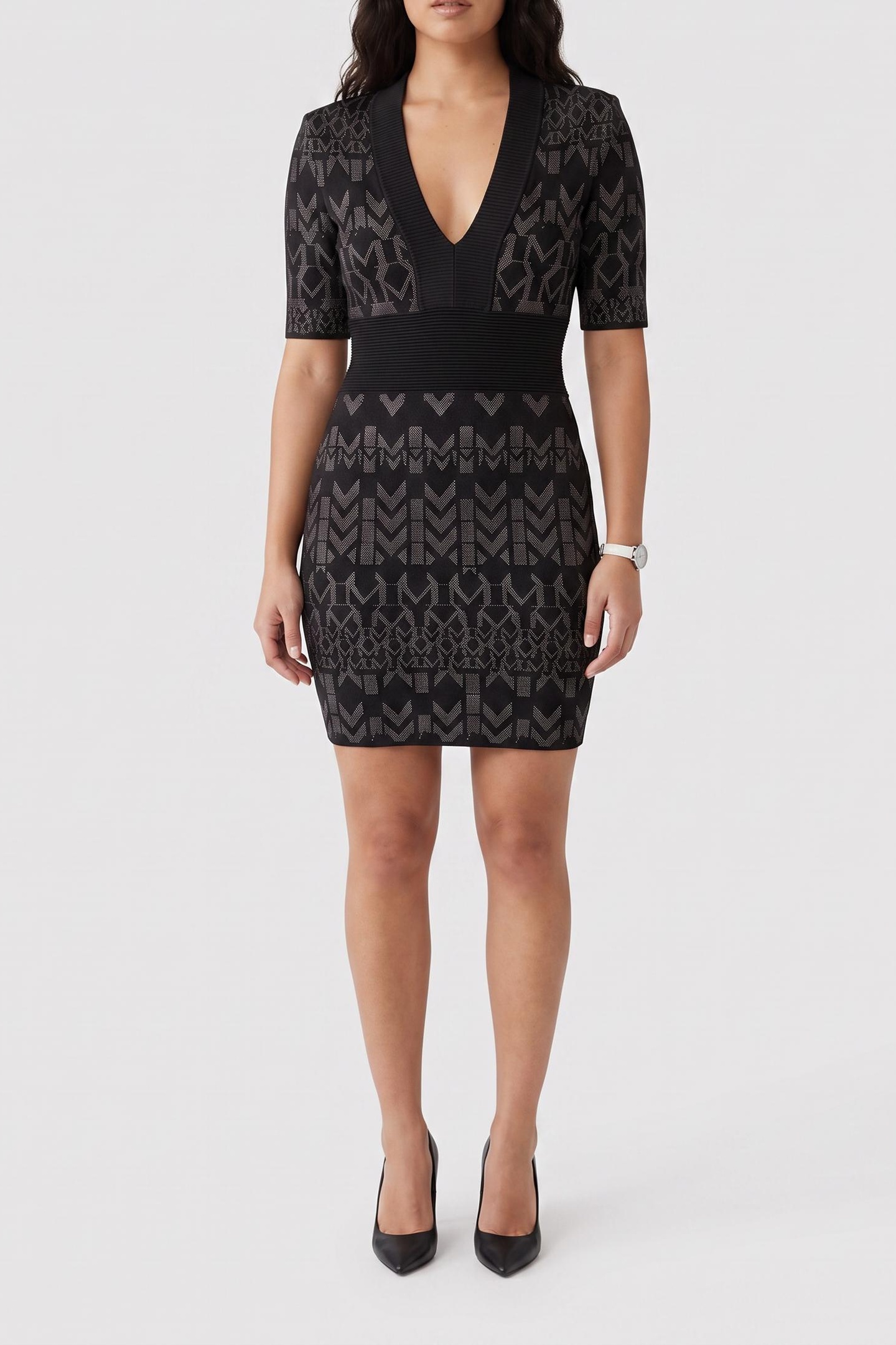 GUESS Billie Monog V Neck Geometric Monogram N Taglia: 38 | Abiti Mini Outlet | Donna