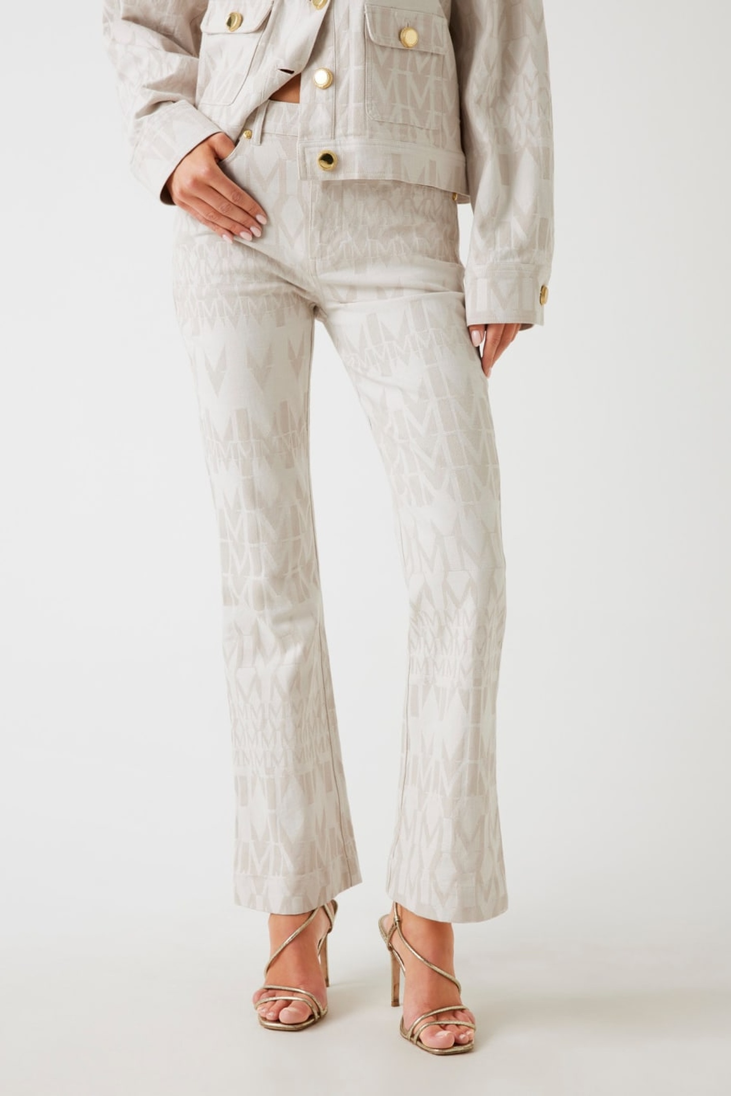 GUESS Sarah Denim Flared P Monogram Off White Maat: W28L34 | Wijde Broeken Outlet | Dames | Ecru