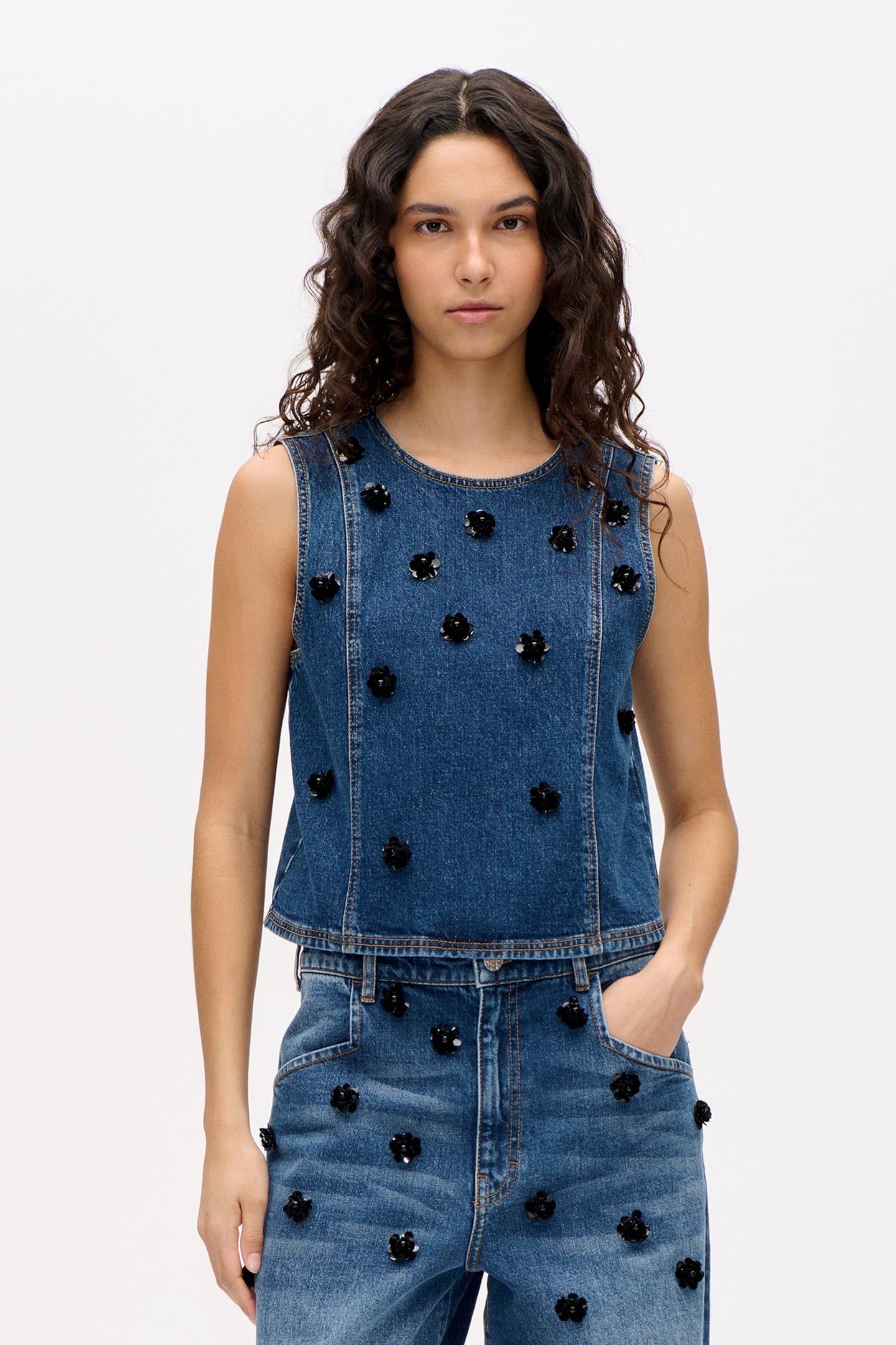 Baum und Pferdgarten Madine Blouse Denim Sequince Flower Maat: 42 | Blouses Outlet | Dames | Blauw