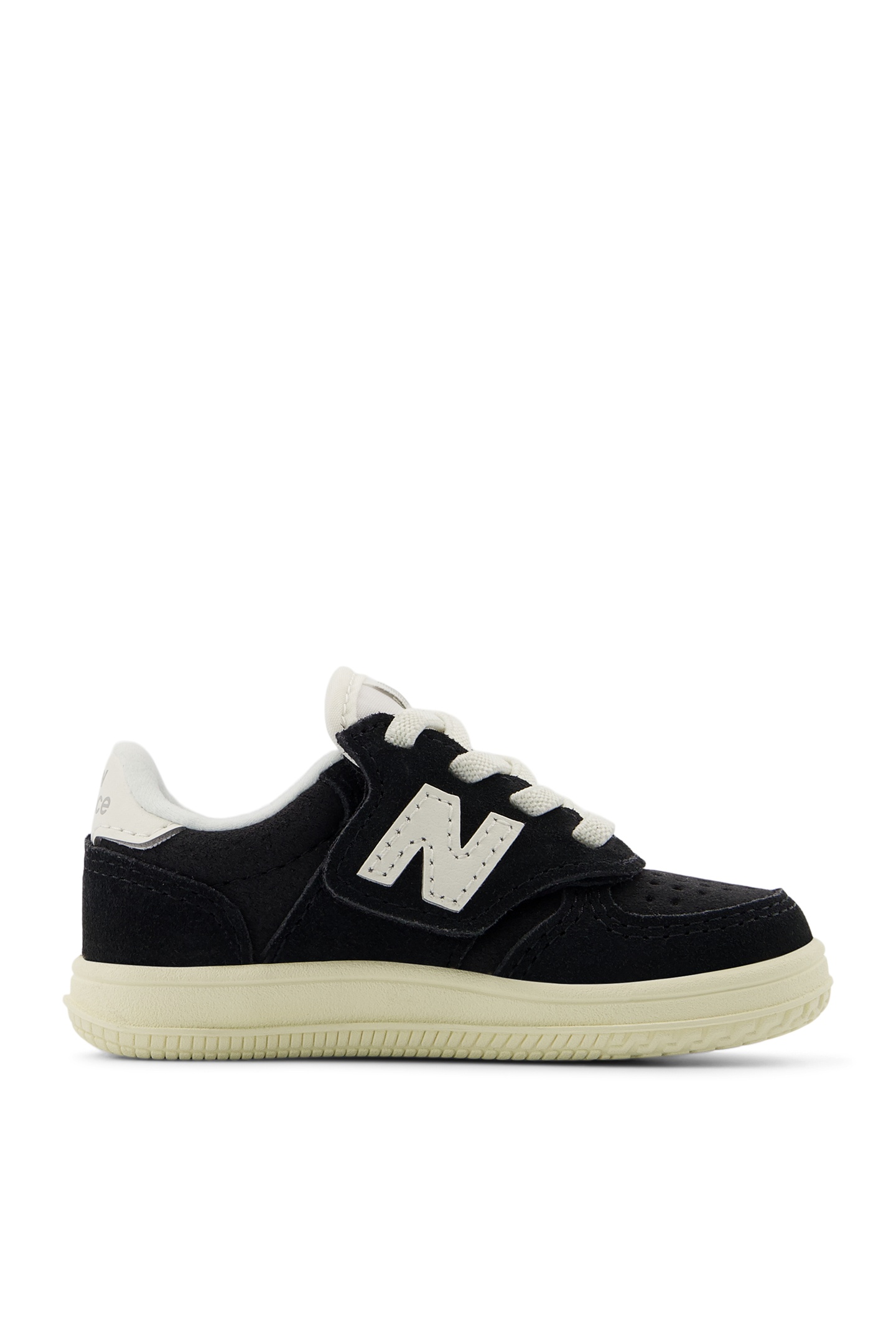 New Balance Infant Boys T500 Sea Salt Maat: 23 | Schoenen Outlet | kids | Zwart