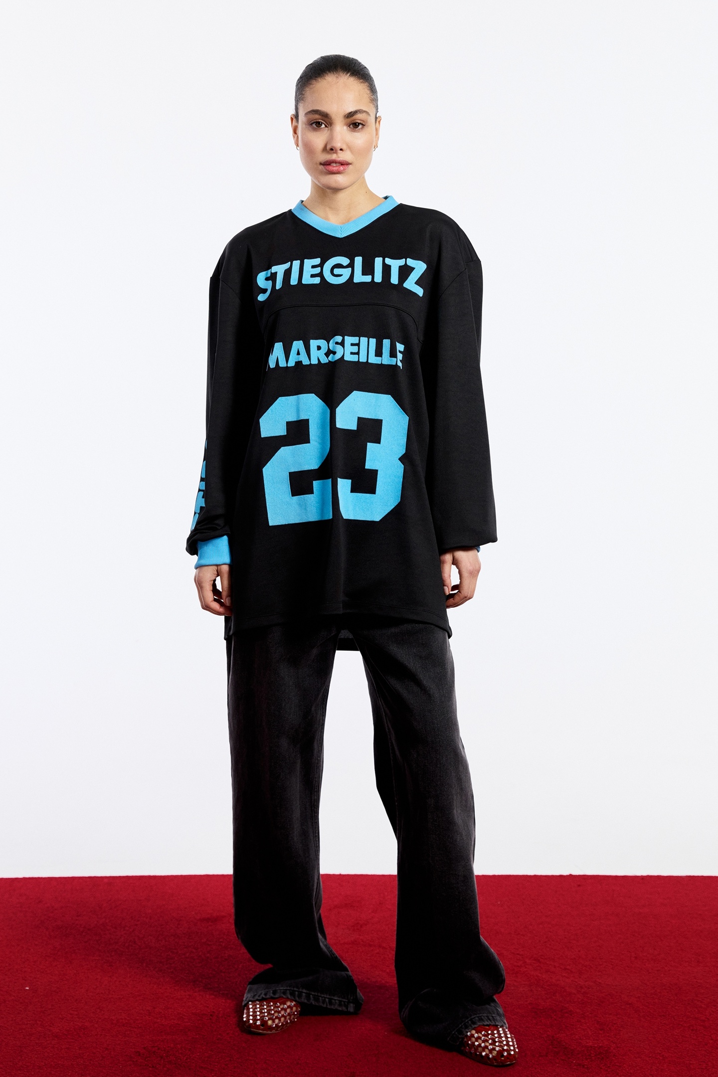 Stieglitz Lea Skate Longsleeve Black Maat: S | Longsleeves Outlet | Dames | Zwart