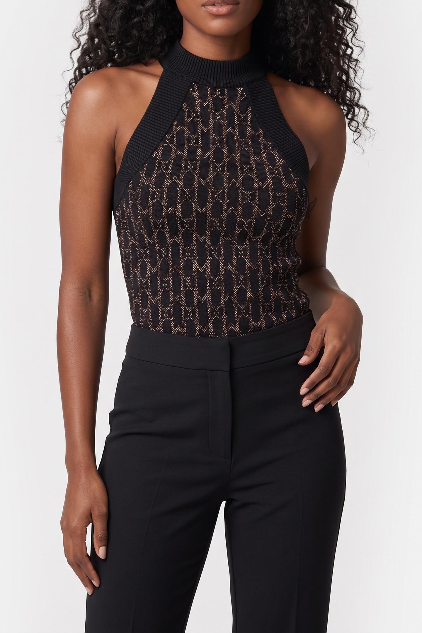 GUESS Billie Monogram Hn T Small Monogram Black Talla: L | Sudaderas con Capucha Outlet | Mujer | Negro