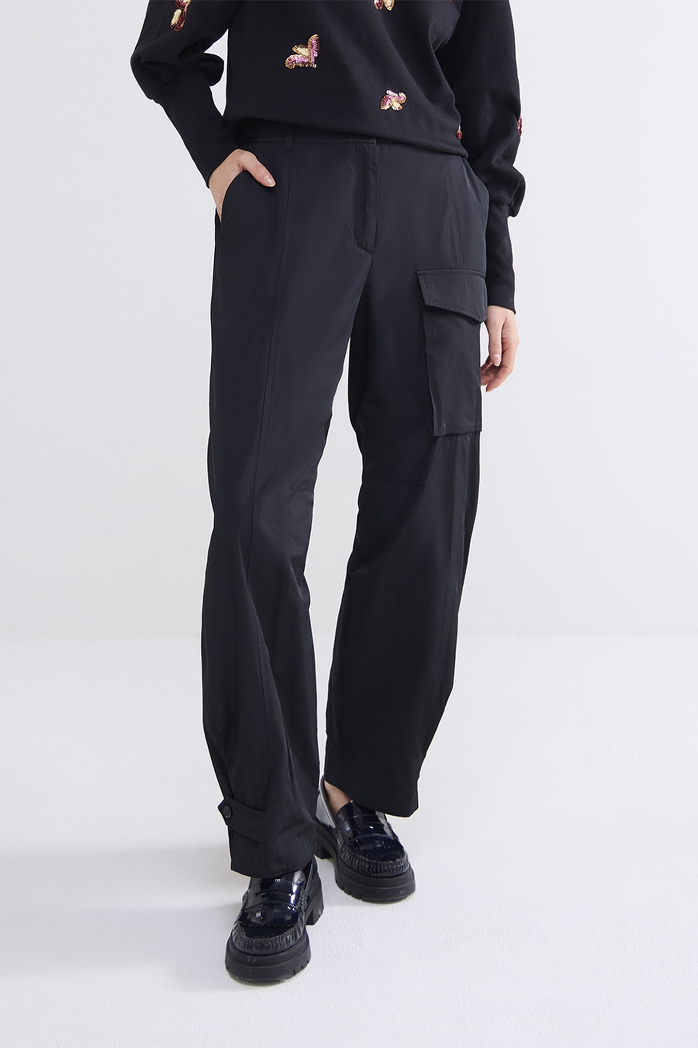 Summum Woman Trousers Taft Black Maat: 38 | Cargobroeken Outlet | Dames | Zwart