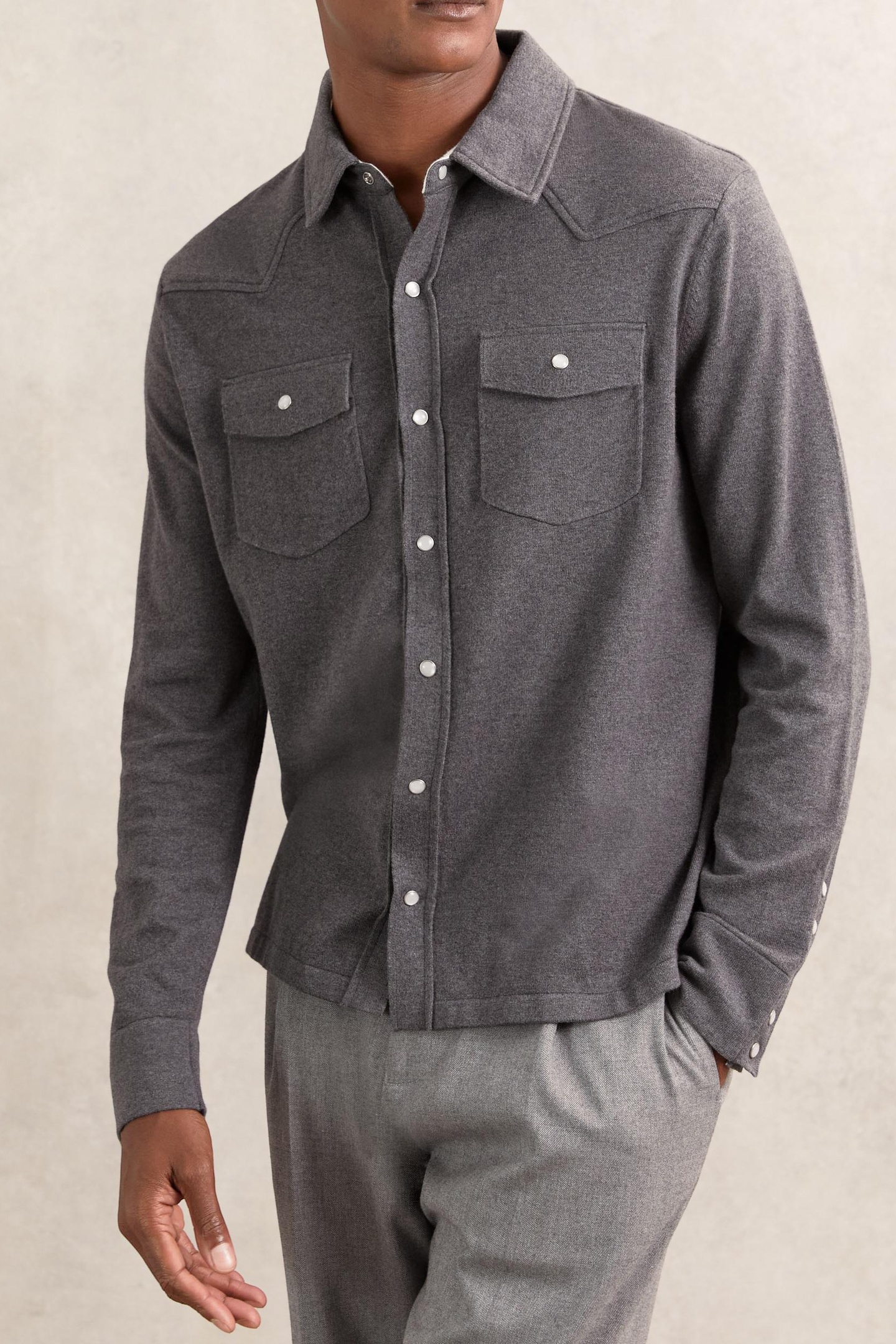 Reiss Ls Button Through Western Detail Knitted Shirt Charcoal Grey Maat: XL | Longsleeves Outlet | Heren | Grijs