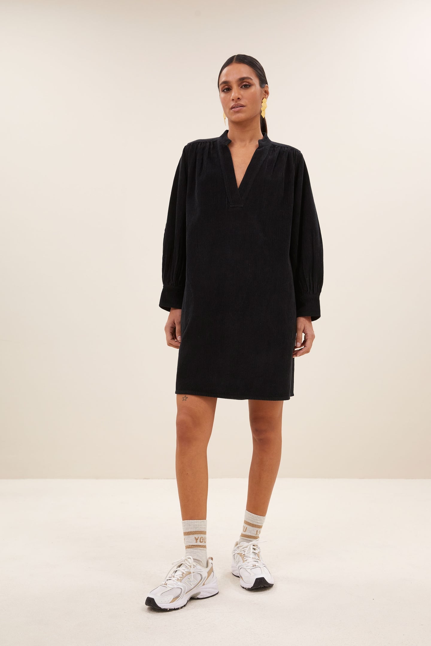 By-Bar Jina Cord Dress Midnight Maat: S | Midi Jurken Outlet | Dames | Zwart