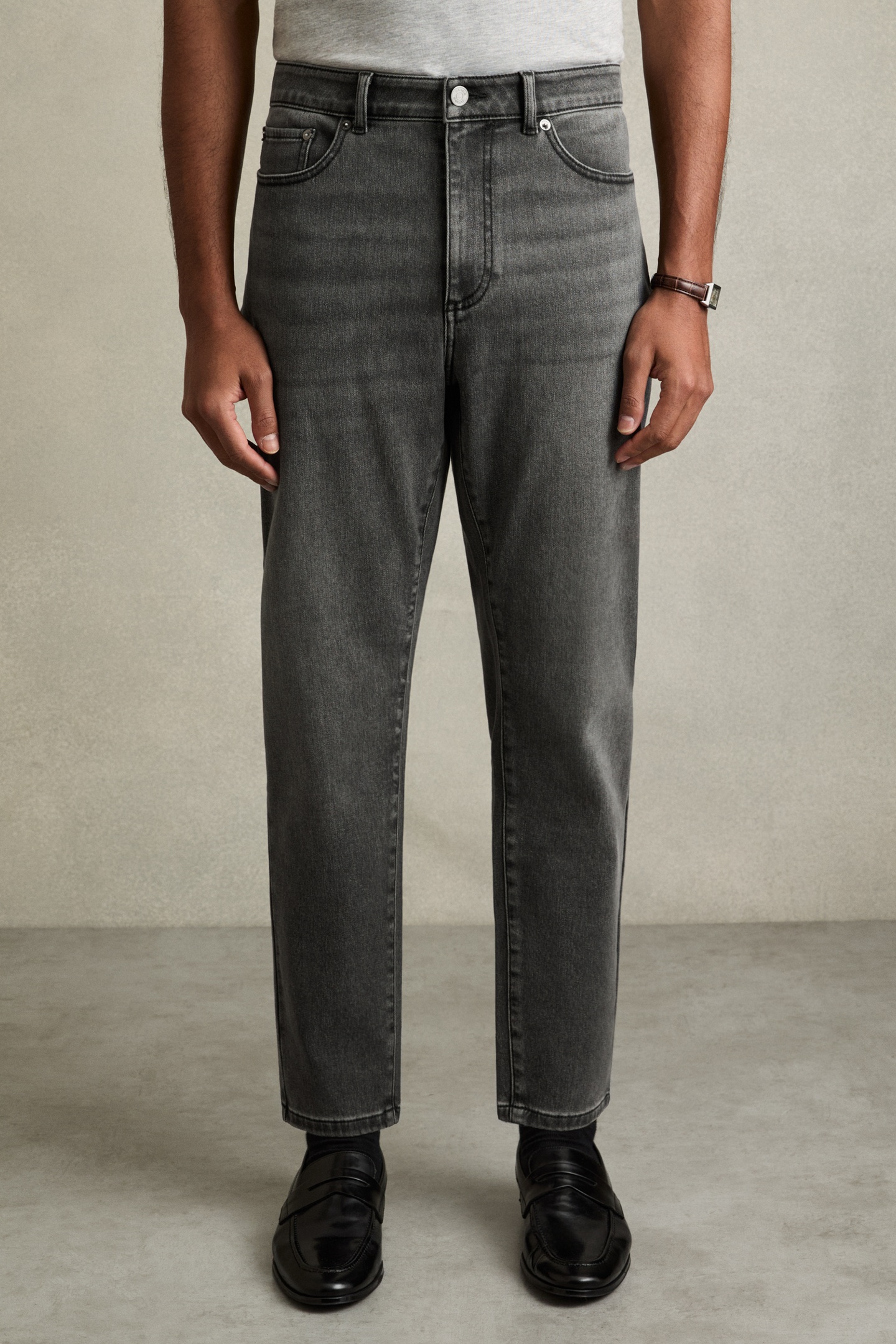 Reiss Cropped Relaxed Fit Jean Washed Black Maat: W34 | Relaxed Jeans Outlet | Heren | Zwart