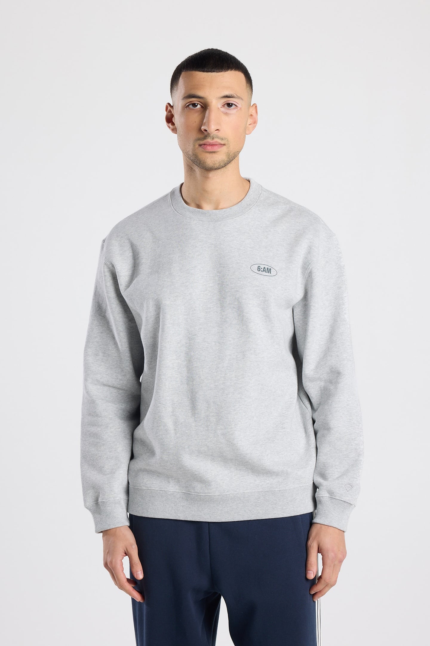 America Today Spencer Crew Light Grey Melange Maat: M | Sweaters Outlet | Heren | Grijs