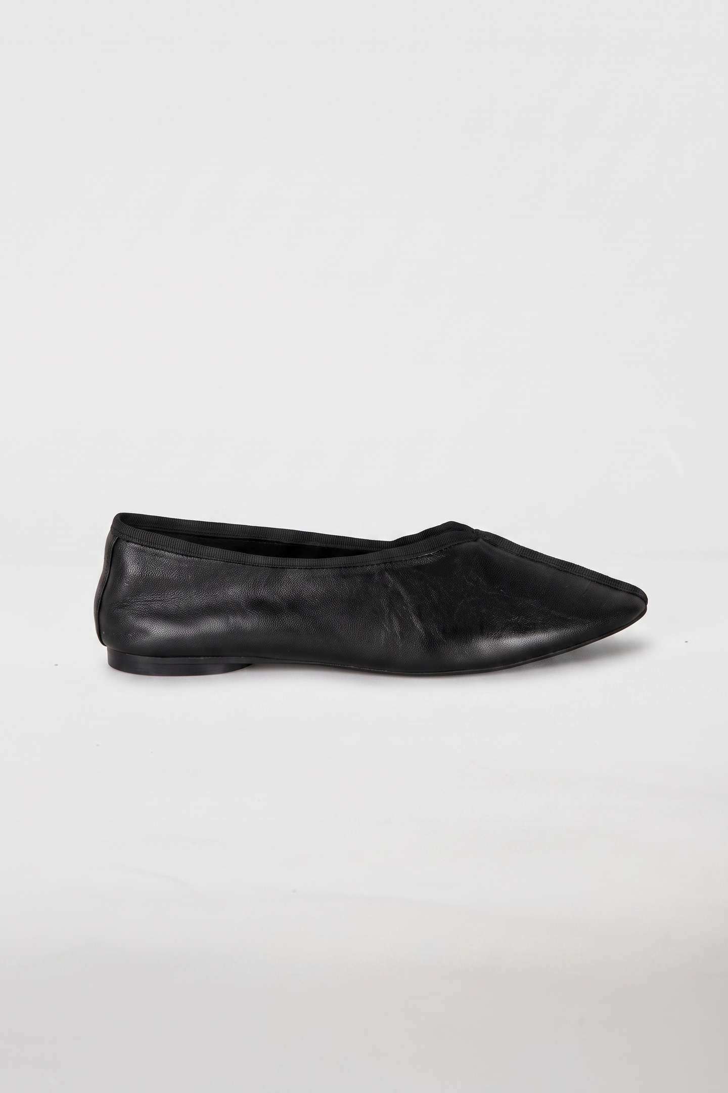 & Other Stories Floria Ballerina Black Maat: 36 | Pumps Outlet | Dames | Zwart