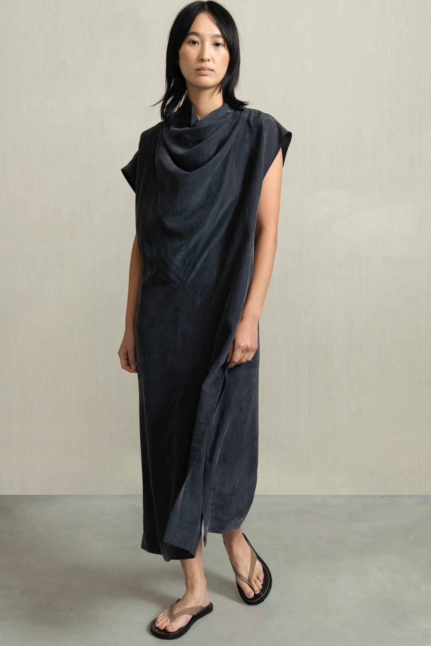 Humanoid Wrenna Midnight Maat: XS | Midi Jurken Outlet | Dames | Blauw