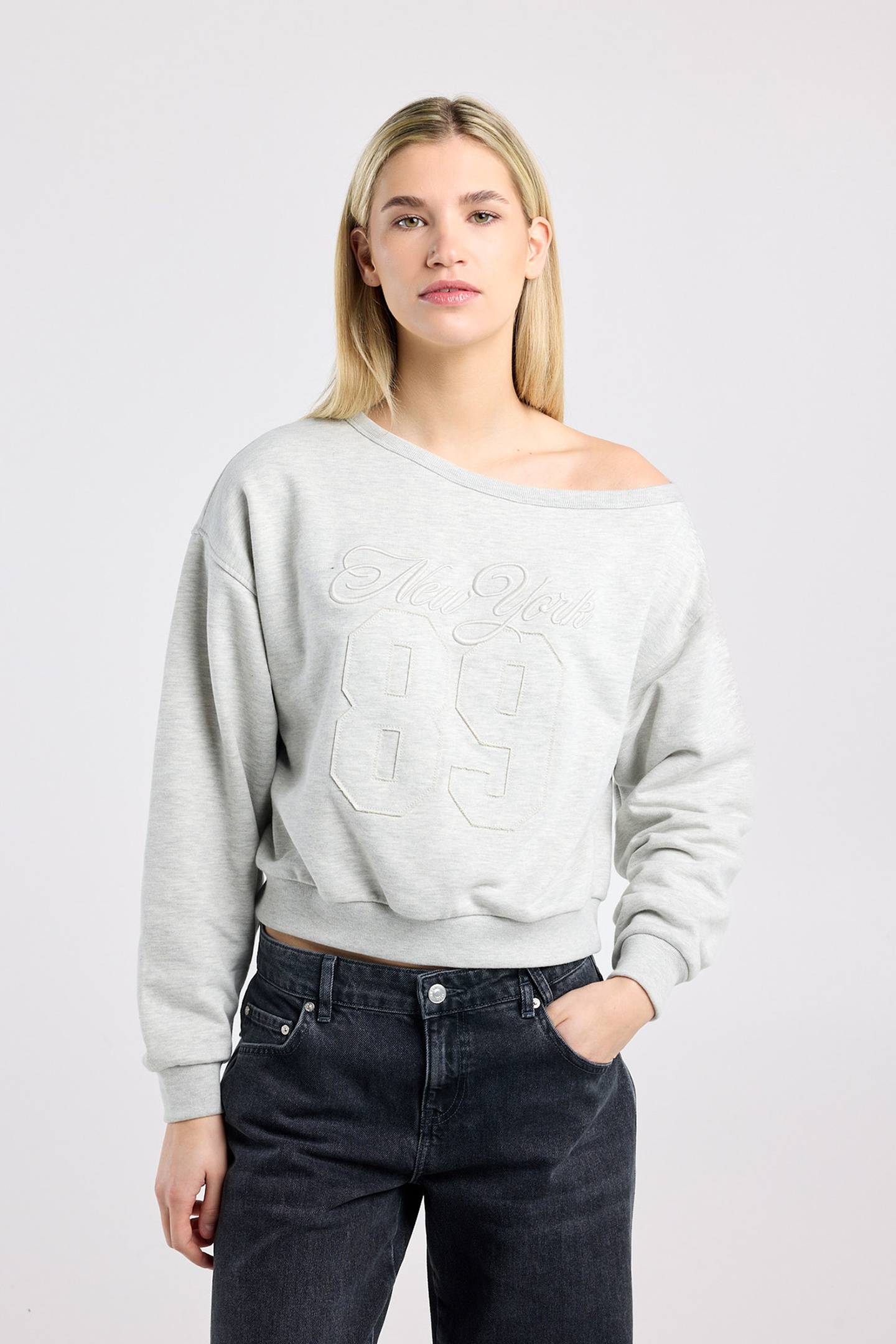 America Today Shelly Light Grey Melange Maat: M | Longsleeves Outlet | Dames | Grijs