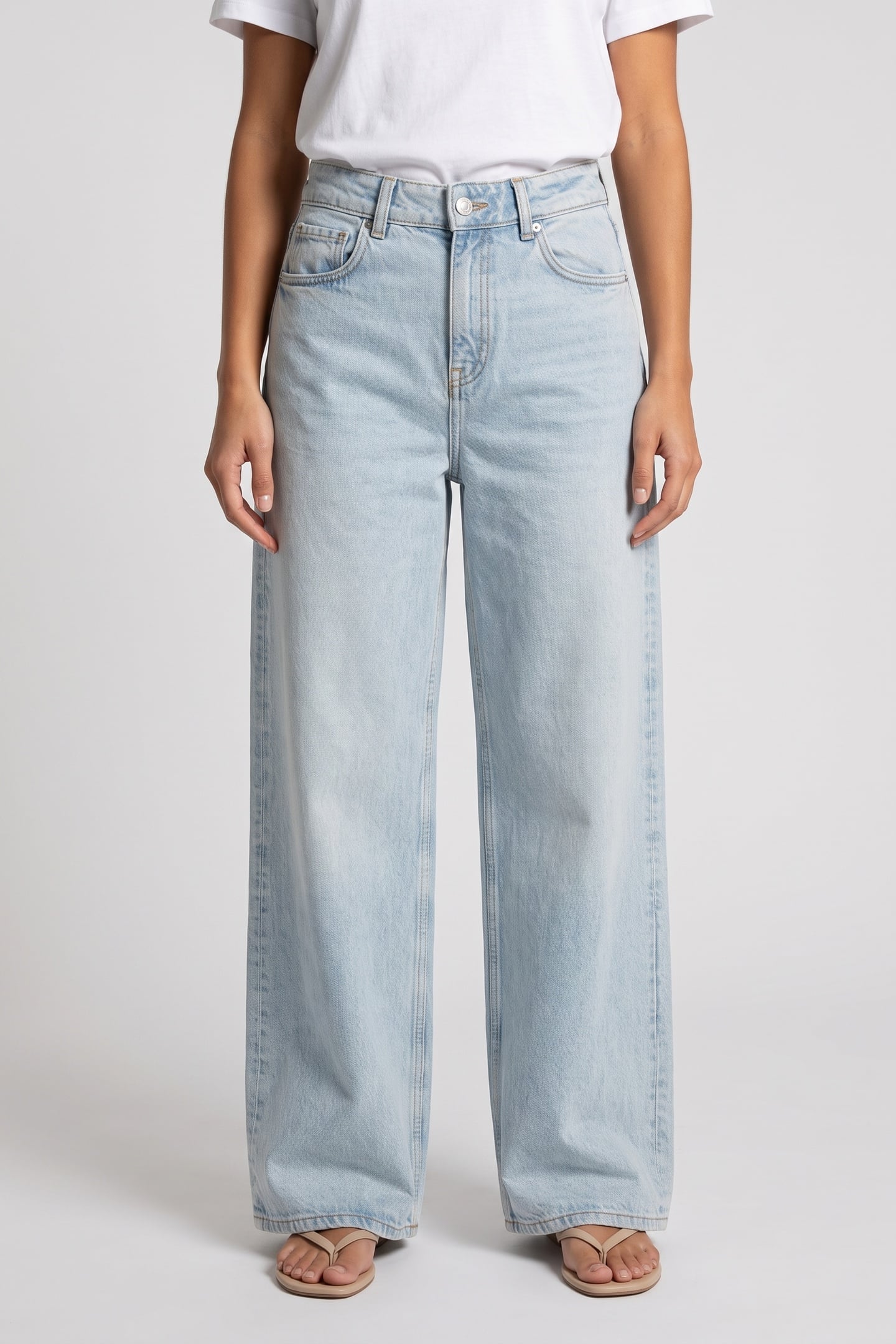 & Other Stories S3 Gio Cut Blue Maat: W26 | Wijde Broeken Outlet | Dames | Blauw