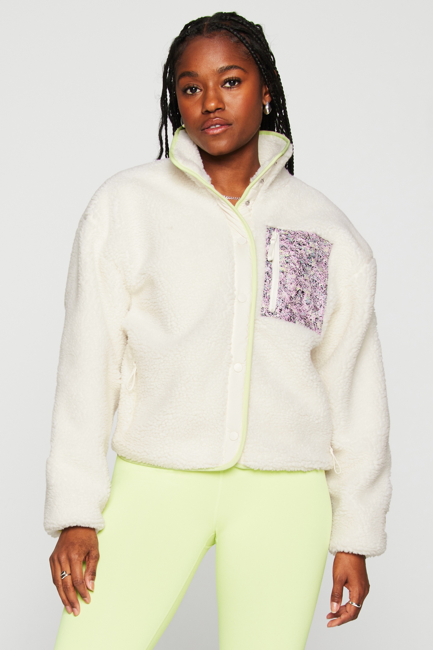 Fabletics Tahoe Teddy Jacket Bone/cosmic Splatter/morning Dew Maat: S REG | Winterjassen Outlet | Dames | Wit