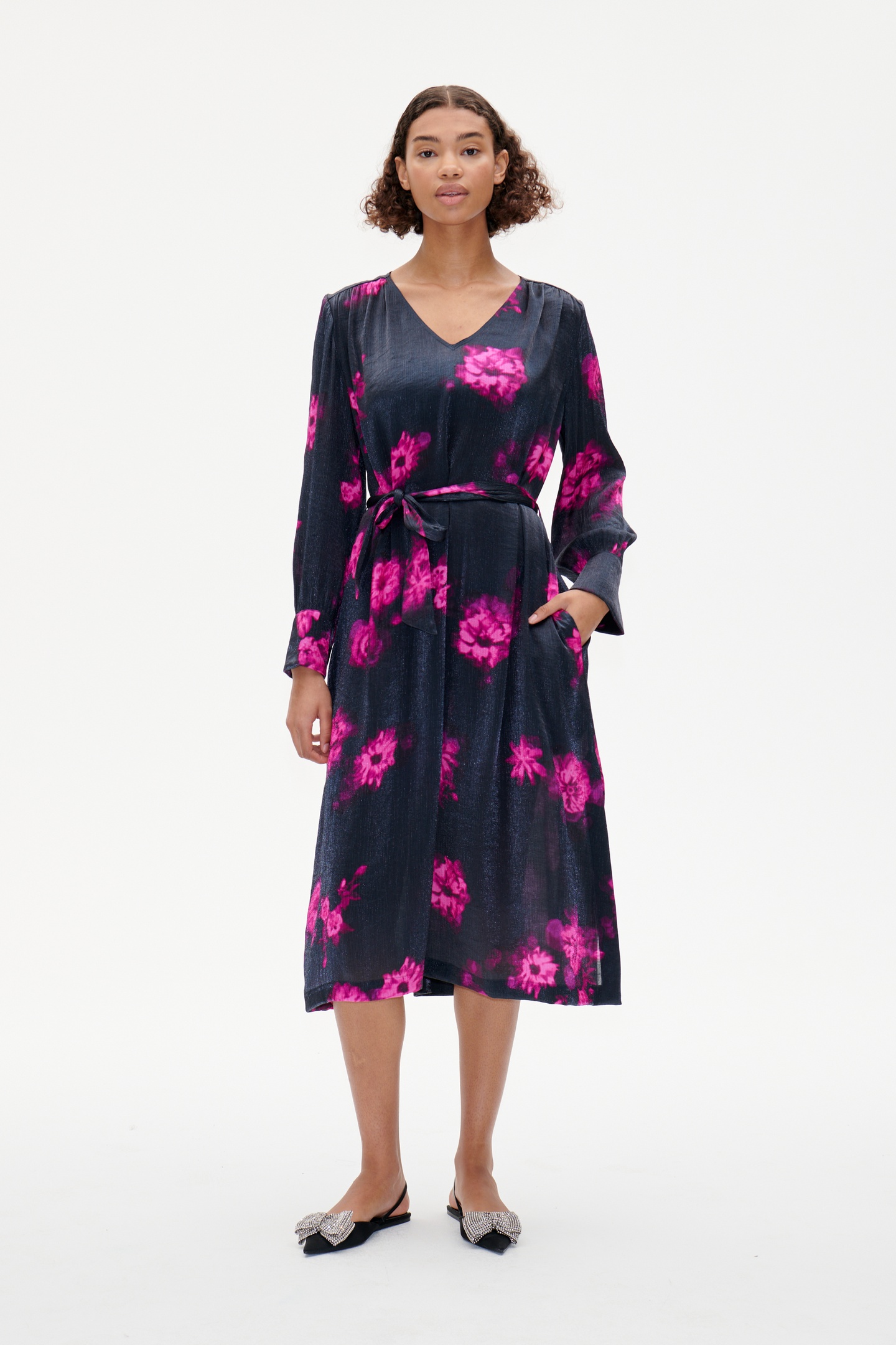 Baum und Pferdgarten Aradina Dress Pink Margot Flower Maat: 38 | Midi Jurken Outlet | Dames | Roze