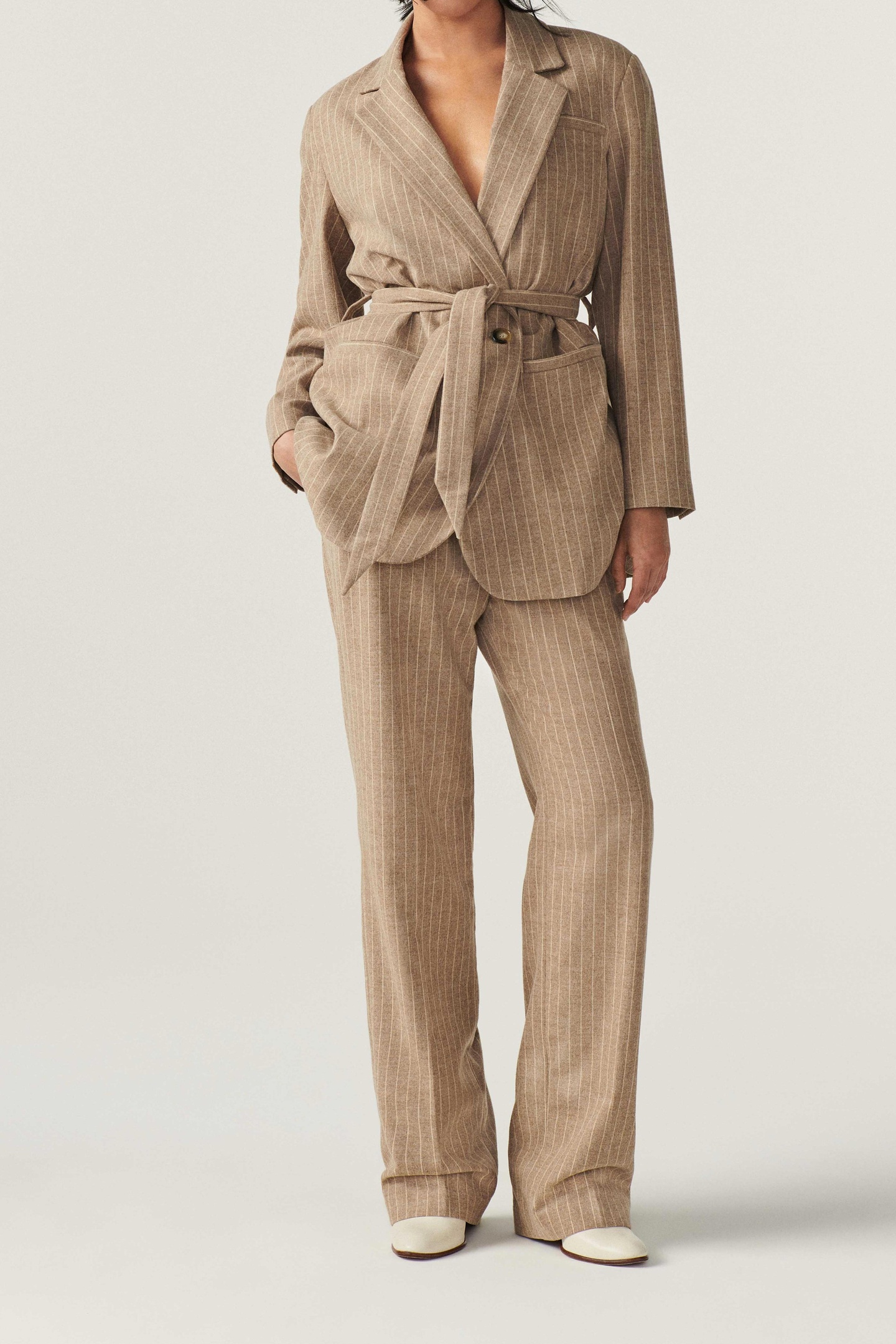 BA&SH Tailored Blazer Beige Maat: S | Blazers Outlet | Dames | Beige