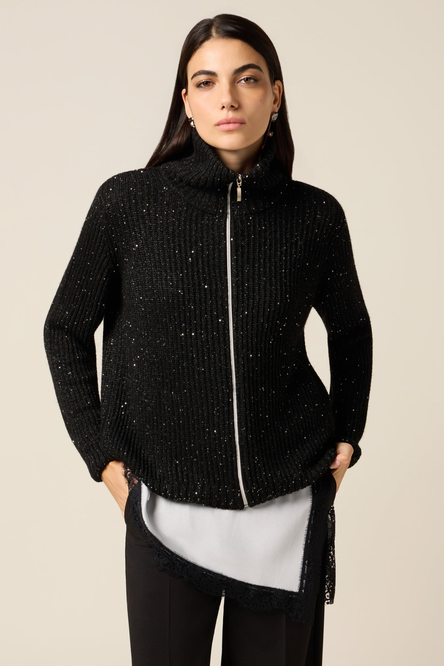 Oltre Cardigan With Zip And Micro Sequins Black Maat: S | Sweaters Outlet | Dames | Zwart