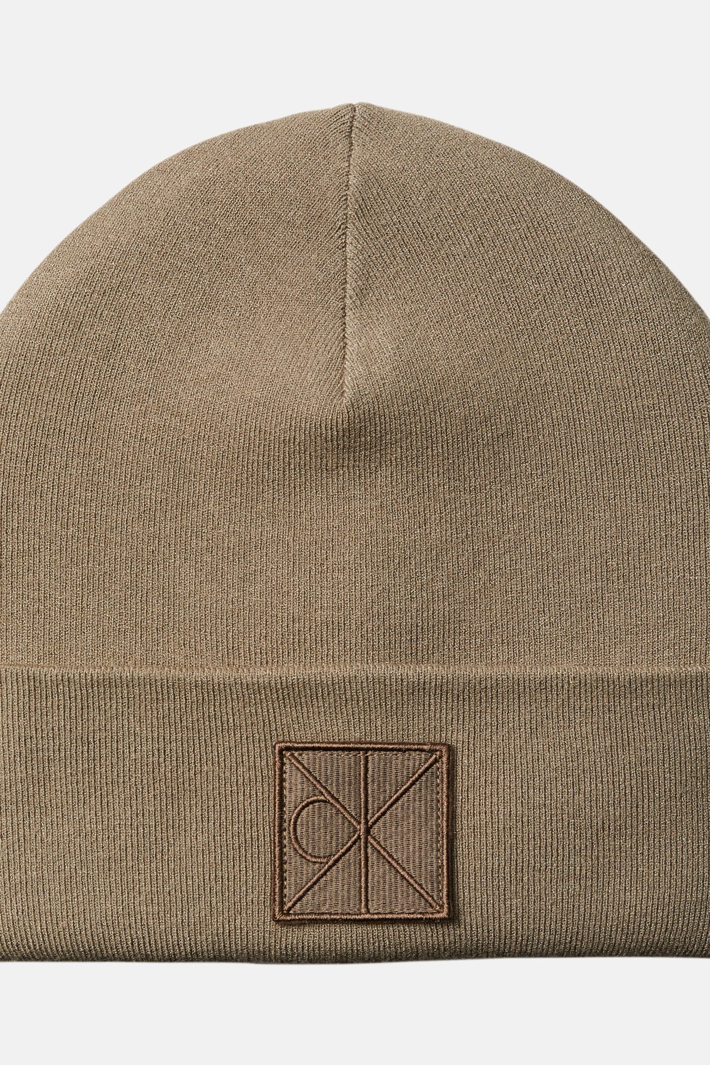 Calvin Klein Emblem Patch Taupe Taille: OS | Bonnets Outlet | Homme | Le Noir