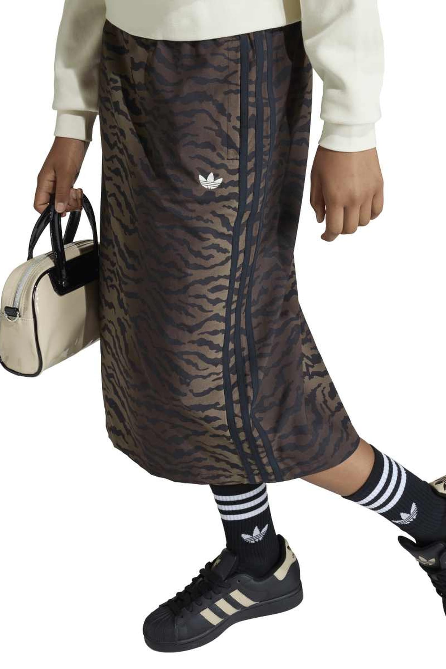 Adidas Junior Twill Skirt Aop Night Brown Maat: 11-12 | Rokken Outlet | kids | Bruin