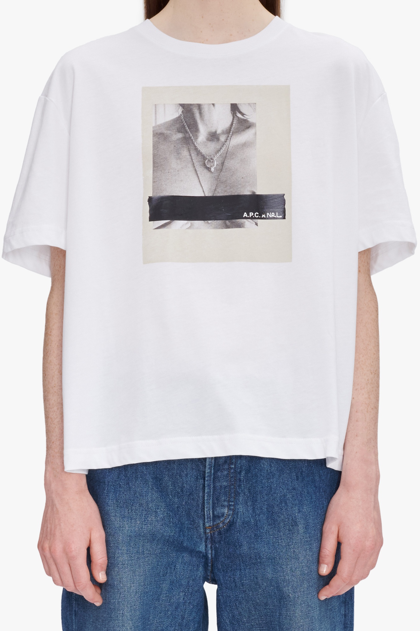 A.P.C. T-shirt New-haven Woman Black Maat: S | Tops Outlet | Dames | Wit