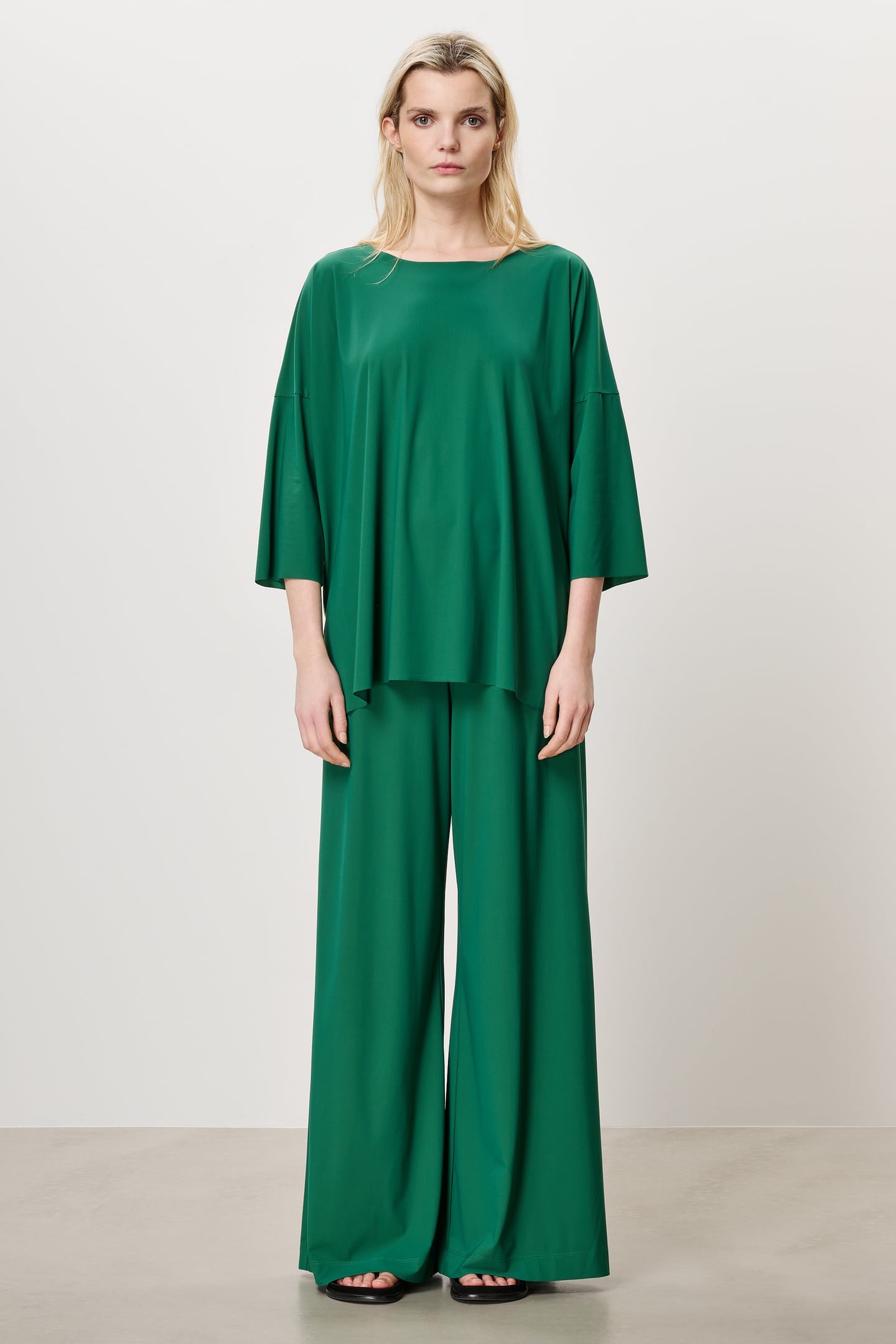 TRVL DRSS Allen Top Green Maat: S | Longsleeves Outlet | Dames | Groen
