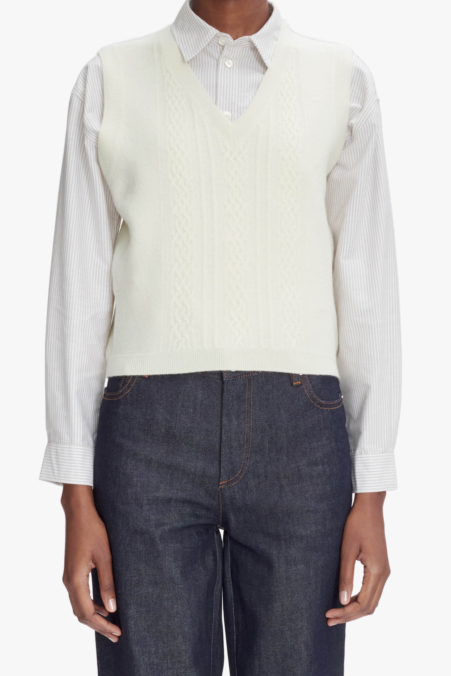 A.P.C. Vest Coco Ecru Maat: L | Sweaters Outlet | Dames | Ecru