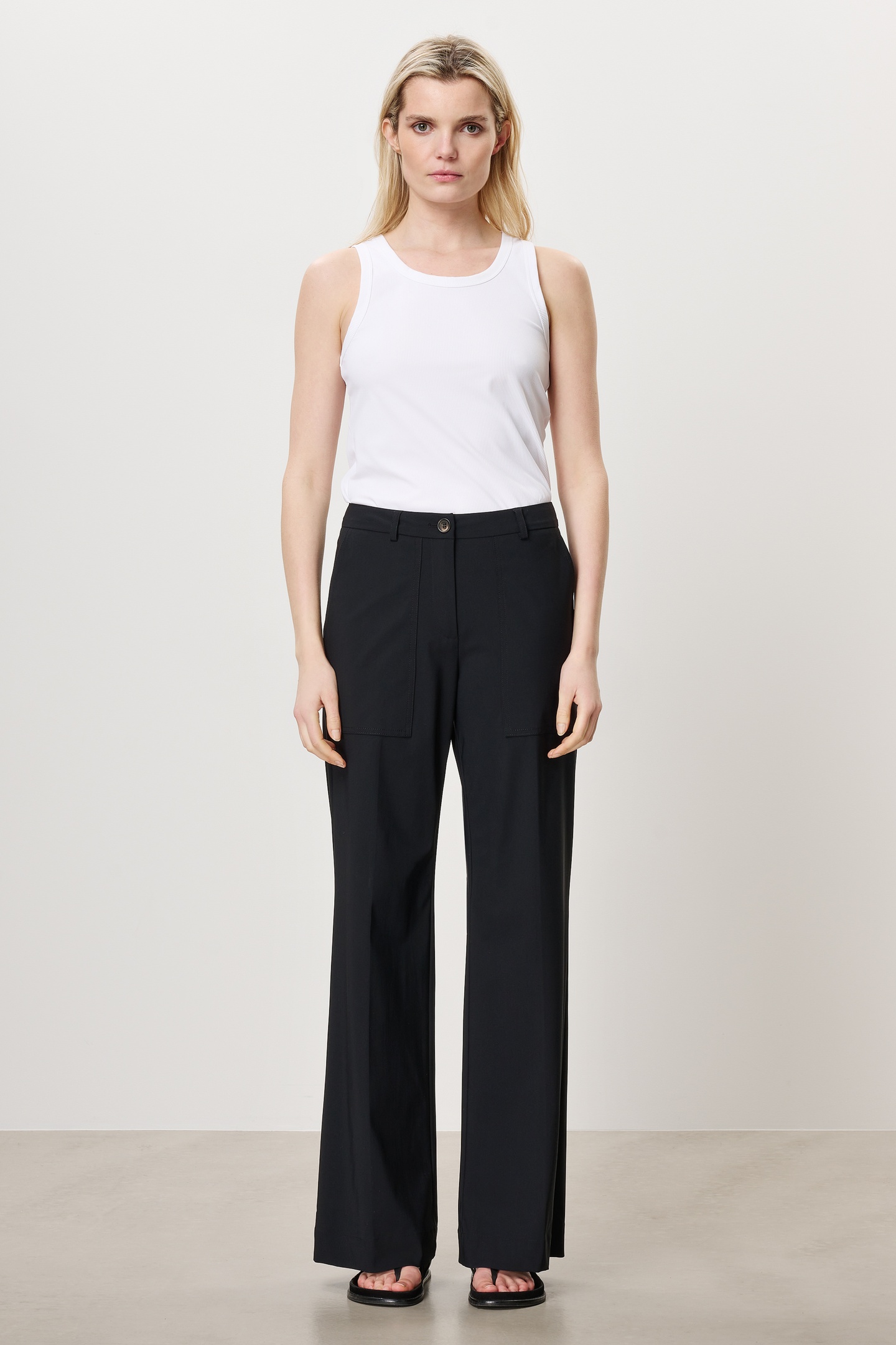 TRVL DRSS Stef Pants Black Maat: M | Pantalons Outlet | Dames | Zwart