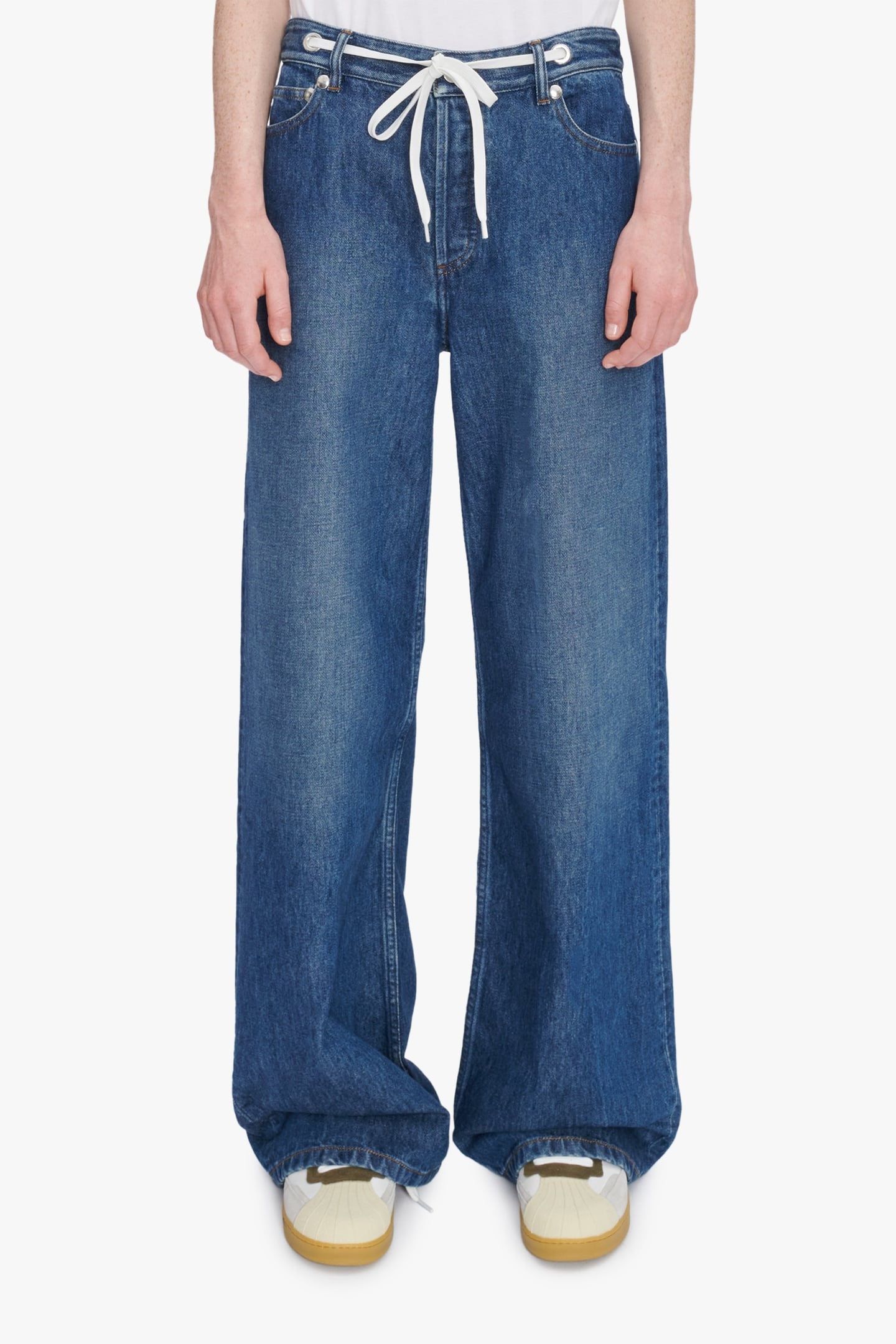 A.P.C. Jeans Madame Santeuil Washed Indigo Maat: W24 | Jeans Outlet | Dames | Blauw