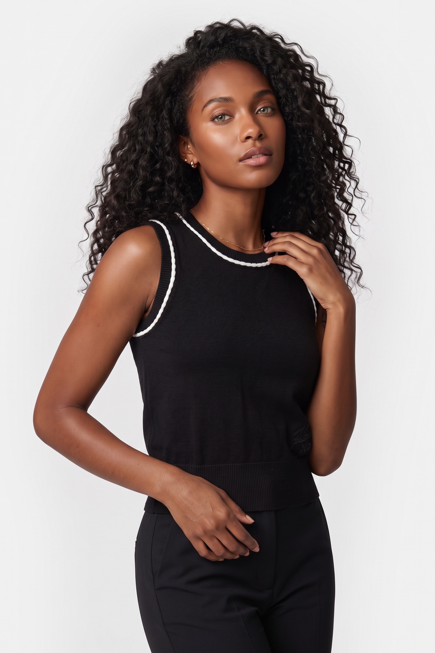 Karl Lagerfeld Contrast Detail Knit Vest Black Talla: L | Sudaderas con Capucha Outlet | Mujer | Negro