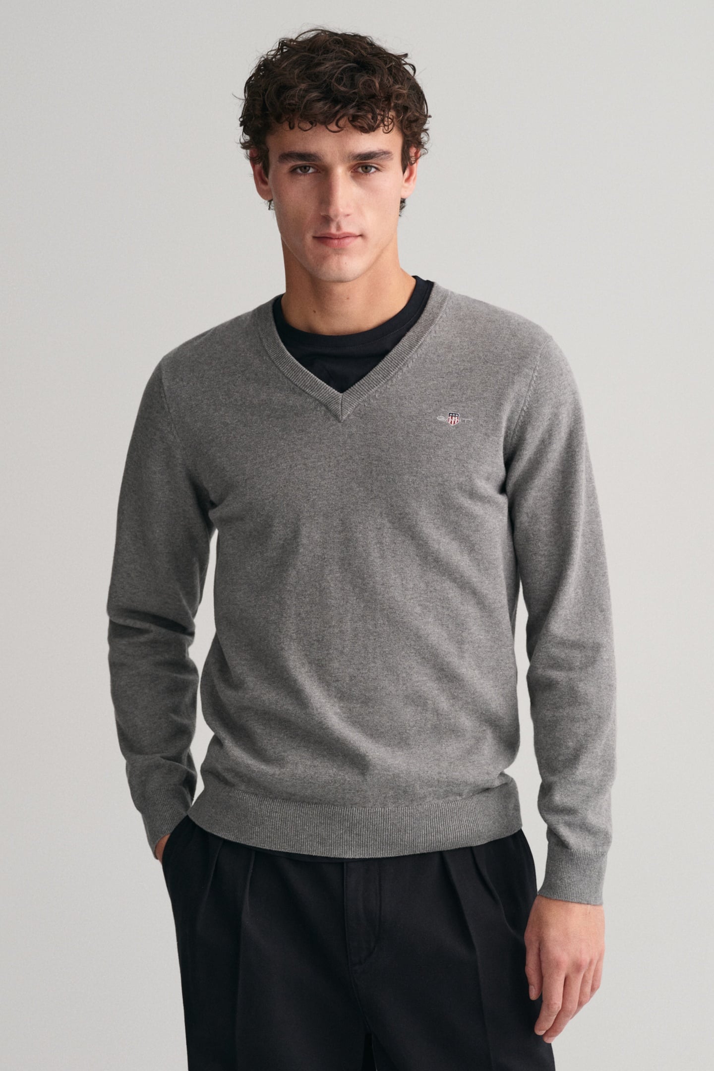 GANT Classic Cotton V-neck Dark Grey Melange Taglia: S | Maglioni a maglia Outlet | Uomo | Grigio