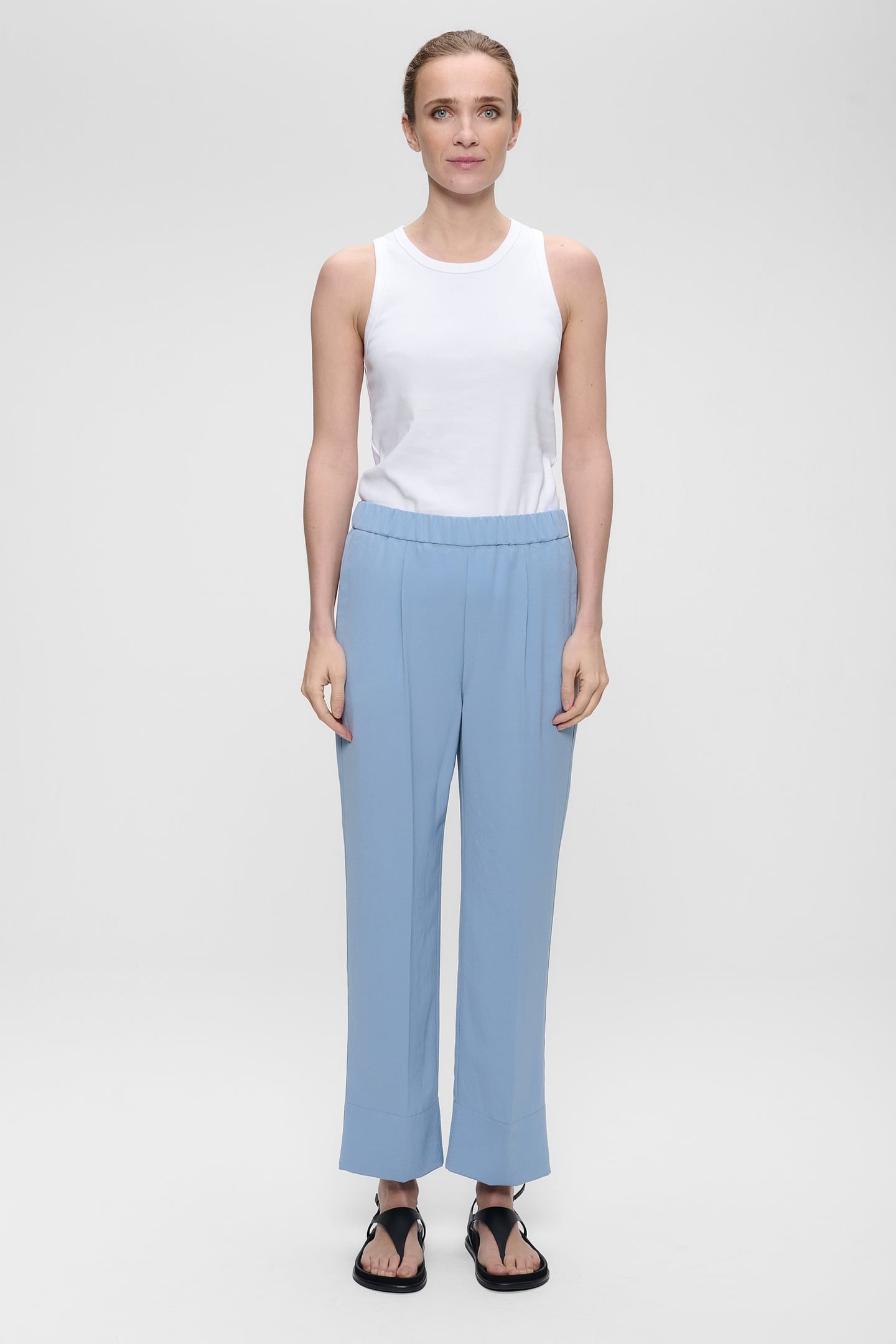 ZENGGI Japanese Crepe Sydney Pants Horizon Blue Maat: XS | Straight Broeken Outlet | Dames | Blauw