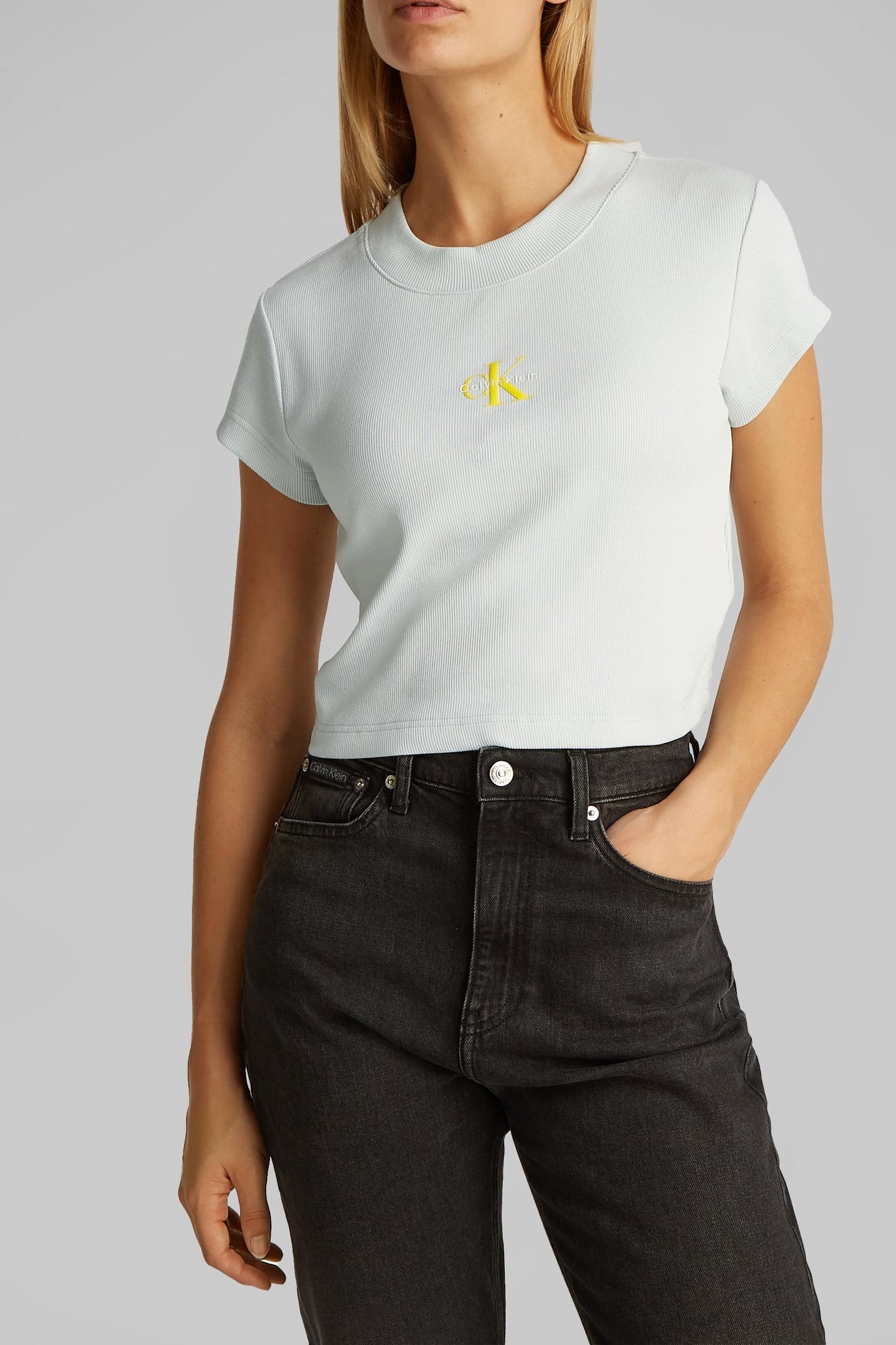 Calvin Klein Monogram Baby Tee Sprout Green Talla: L | Camisetas de Seda Outlet | Mujer | Verde