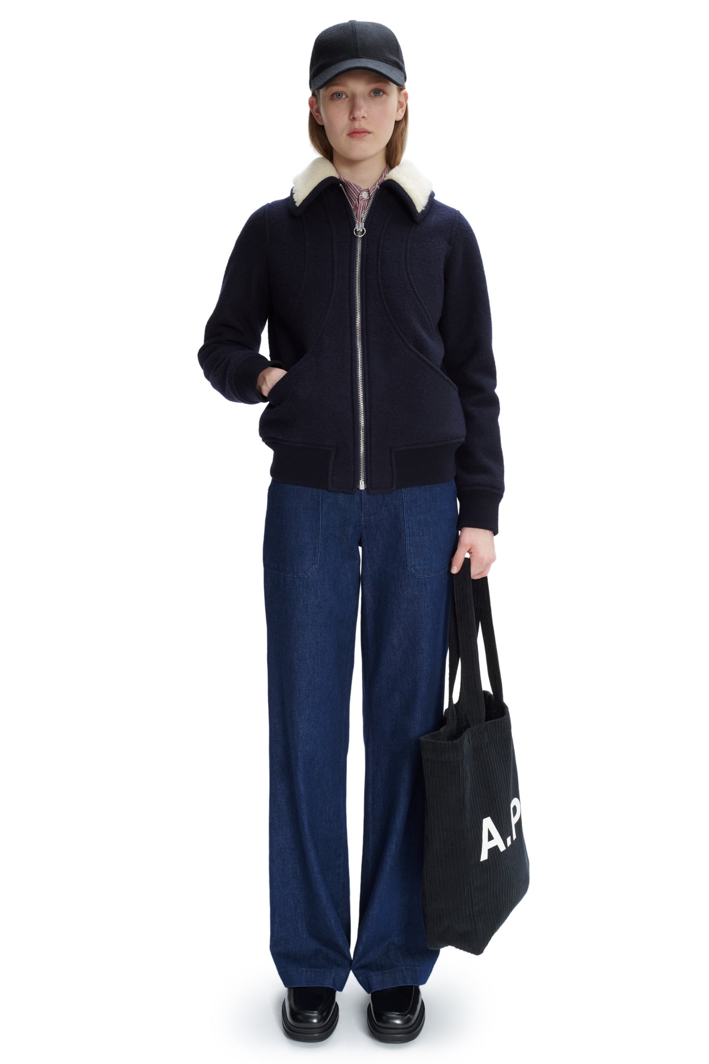 A.P.C. Jacket Agathe Dark Navy Maat: 36 | Winterjassen Outlet | Dames | Blauw