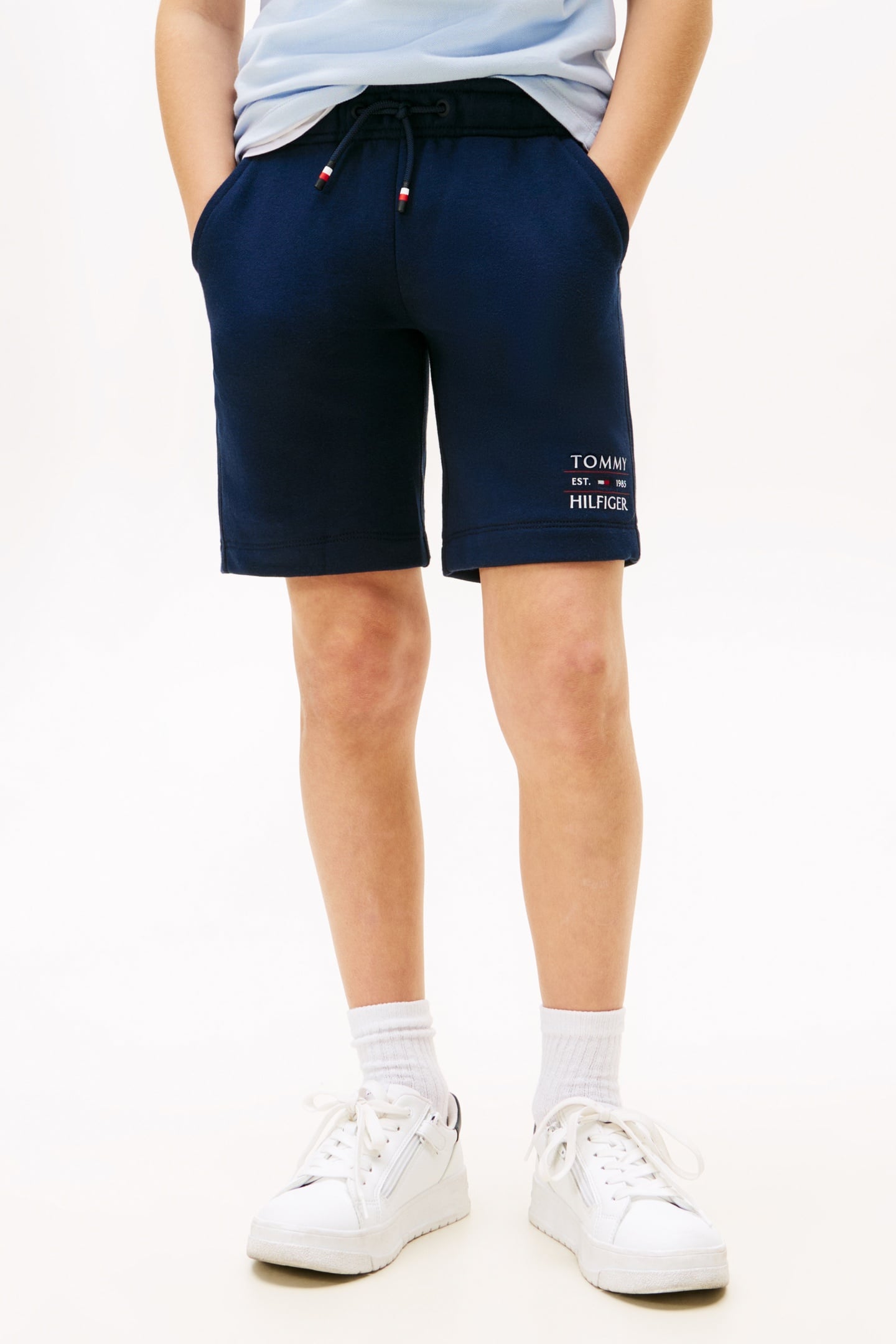 Tommy Hilfiger Boys Tommy Flag Hilfiger Dark Night Navy Taille: 10Y | Pantalons Outlet | kids | Le Noir