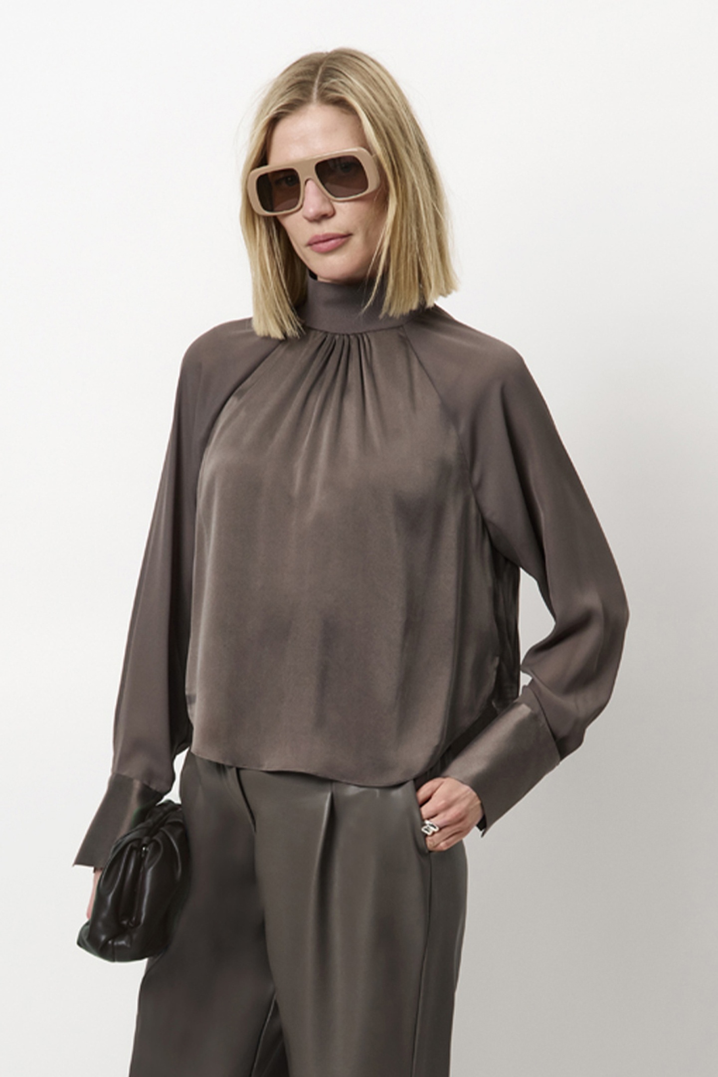 Dante6 Estela Silk Mixed Top Antique Grey Maat: 36 | Longsleeves Outlet | Dames | Grijs