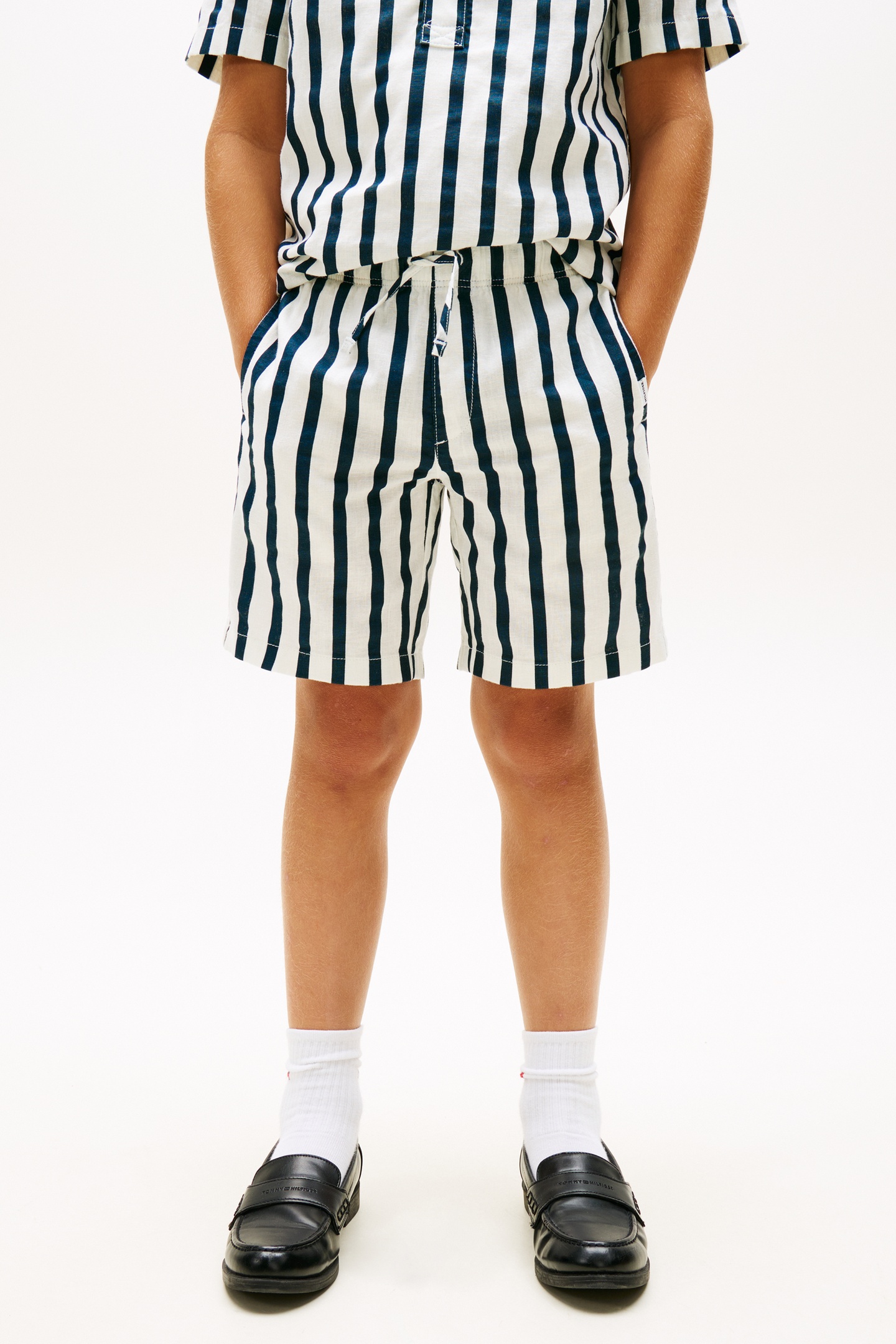 Tommy Hilfiger Boys Relaxed Linen Blend Dark Night Navy Stripe Taille: 4Y | Pantalons Outlet | kids | Blanche
