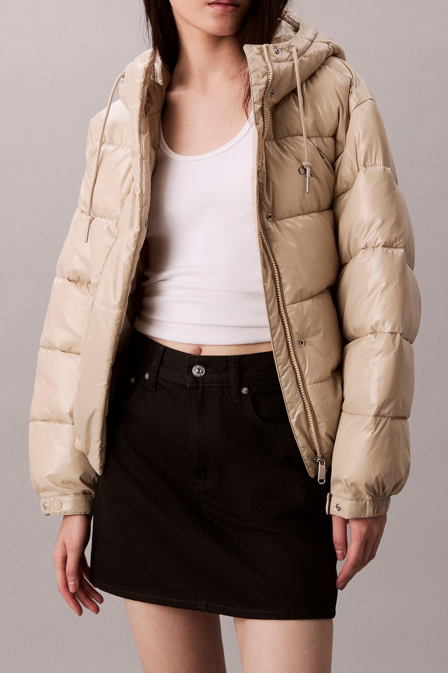 Calvin Klein Shine Puffer Jacket Island Fossil Size: L | Winter Jackets Outlet | Dames | Beige