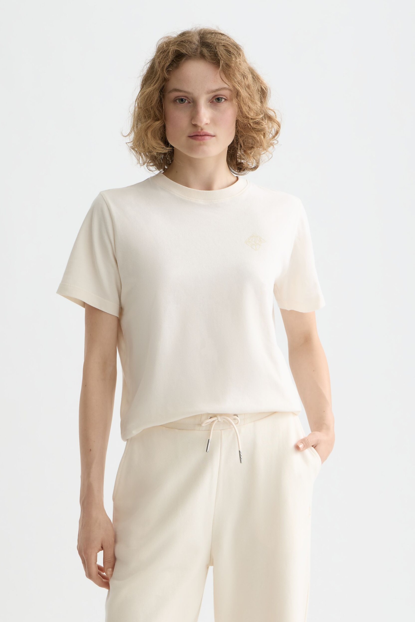Scotch & Soda Chest Artwork Regular T-shirt Off White Talla: XL | Camisetas de Seda Outlet | Mujer | Blanco