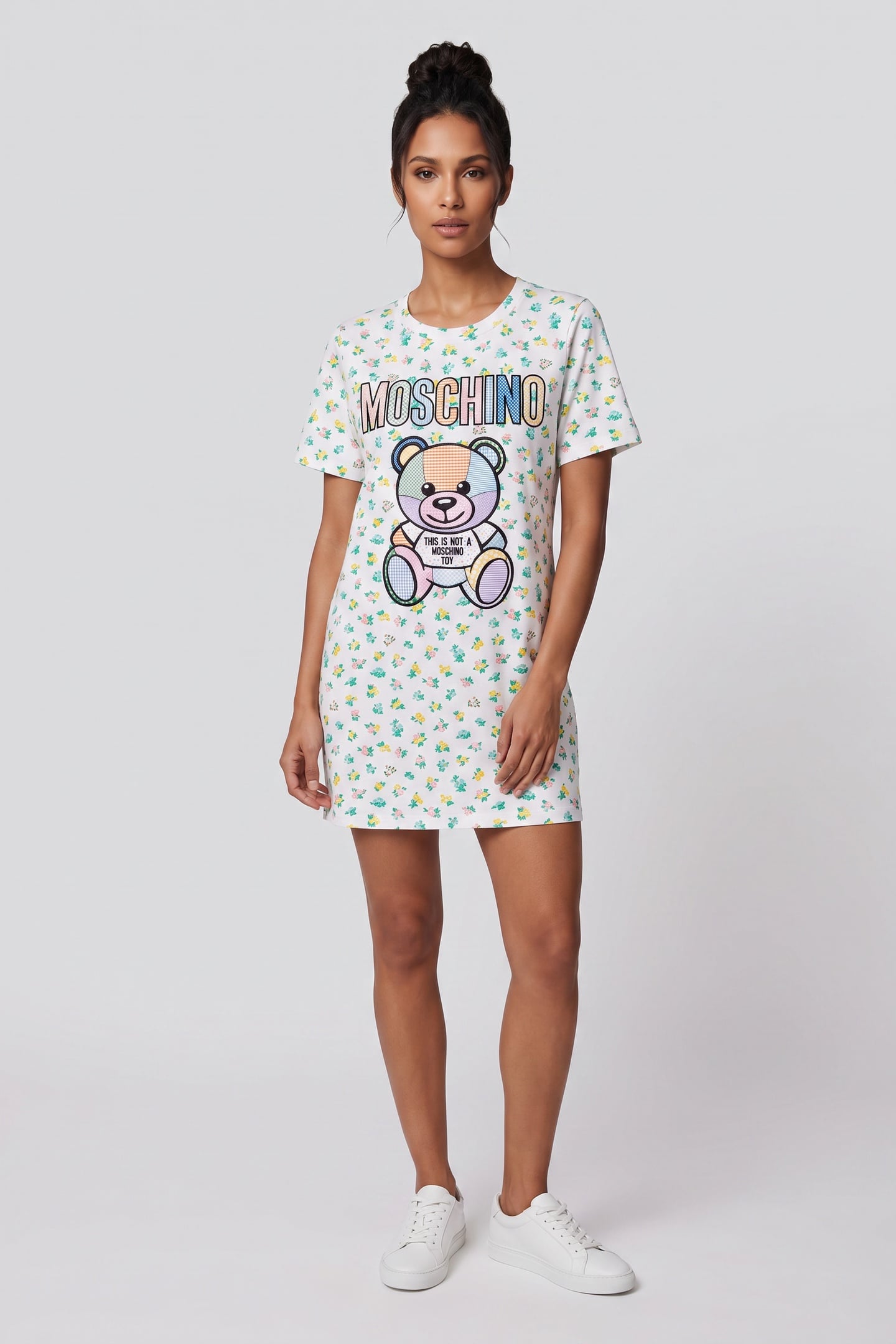 Moschino Dress White Maat: 42 | Mini Jurken Outlet | Dames | Wit
