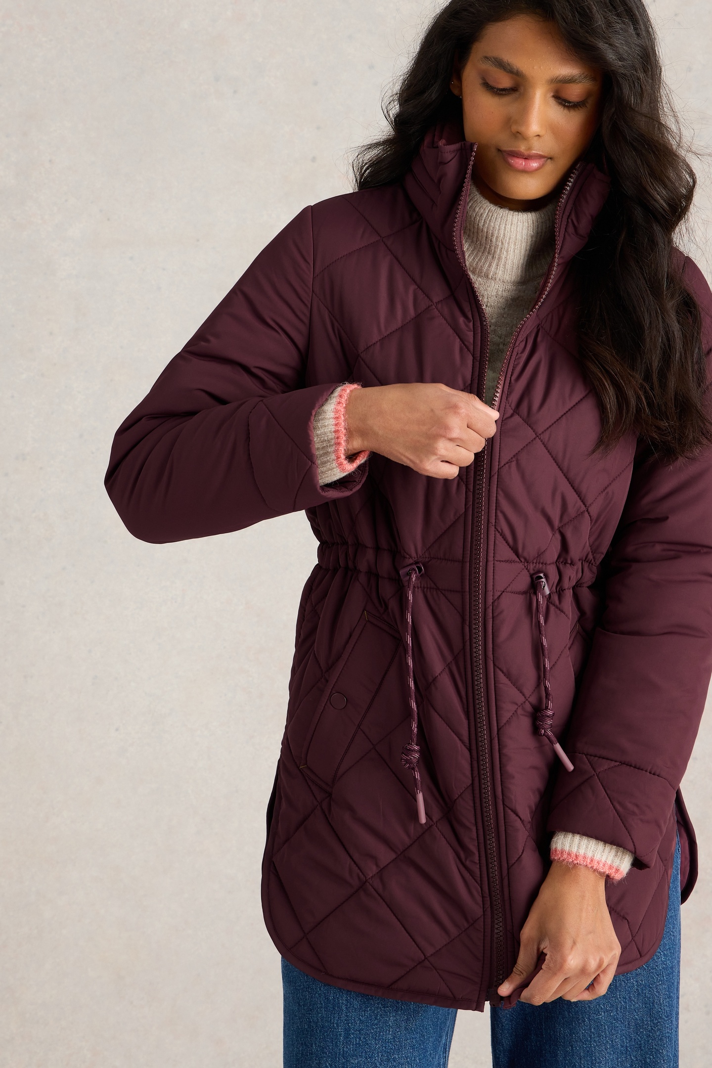White Stuff Emilia Quilted Coat Dark Plum Größe: 18 | Winterjacken Outlet | Damen | Magenta