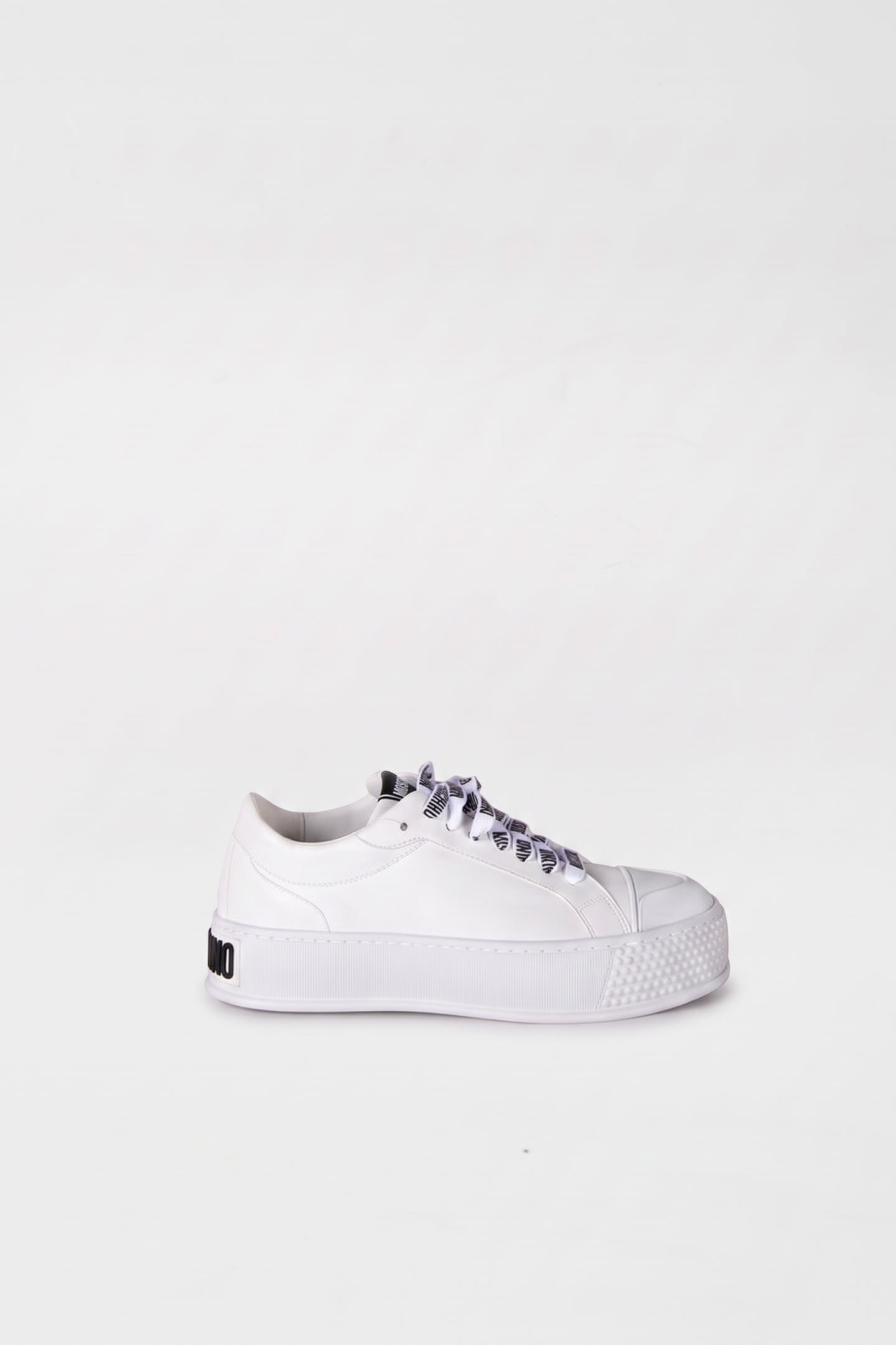 Moschino Faux-leather Sneakers White Maat: 35 | Sneakers Outlet | Dames | Wit