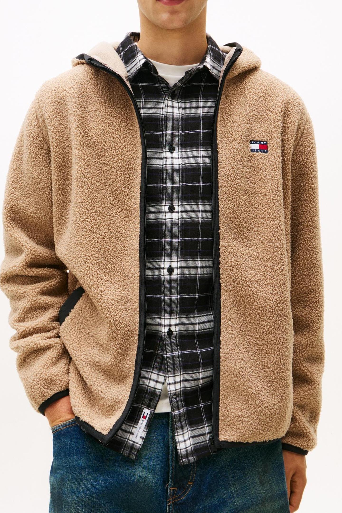 Tommy Hilfiger Tjm Reg Badge Teddy Coastal Taupe Maat: S | Winterjassen Outlet | Heren | Beige