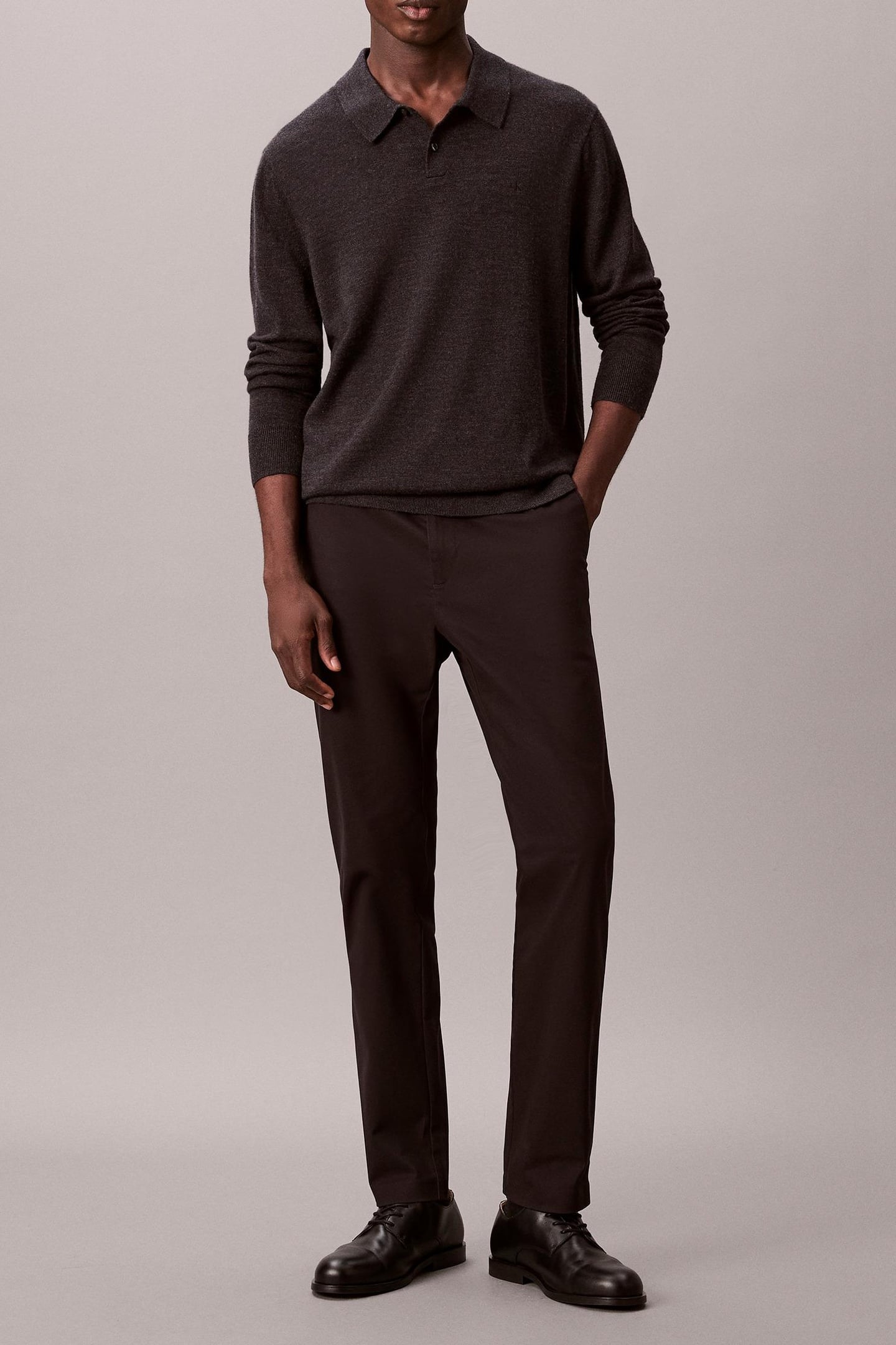 Calvin Klein Slim Tapered Sateen Black Taglia: W32L30 | Pantaloni chino Outlet | Uomo | Nero