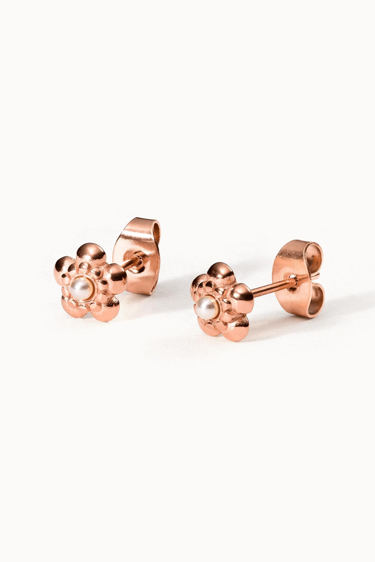 PURELEI Shiny Bloom Ohrringe Rosegold Maat: OS | Oorbellen Outlet | Dames | Goud