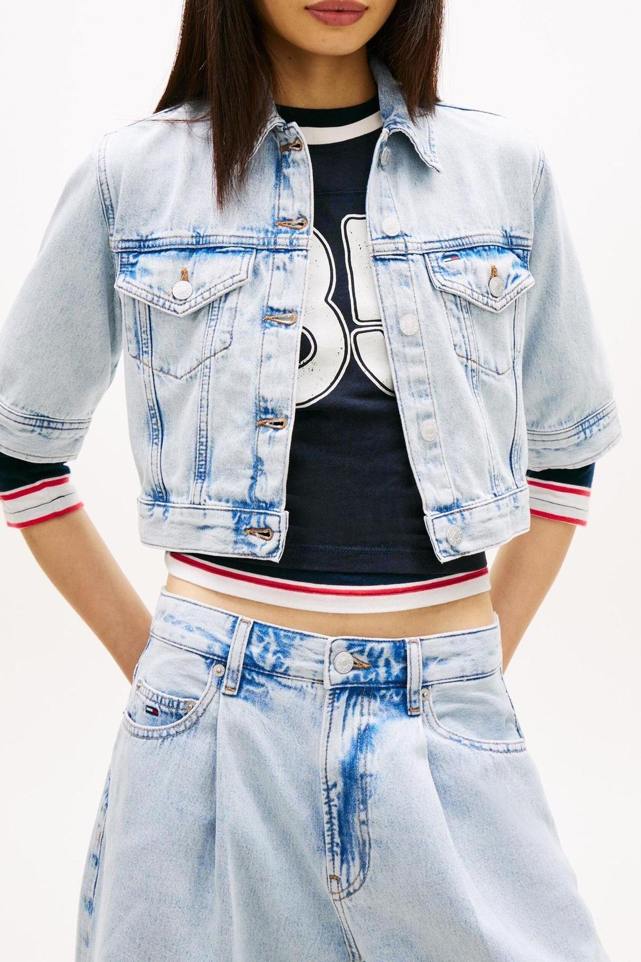 Tommy Hilfiger Cropped Trucker Denim Light Maat: M | Spijkerjassen Outlet | Dames | Blauw