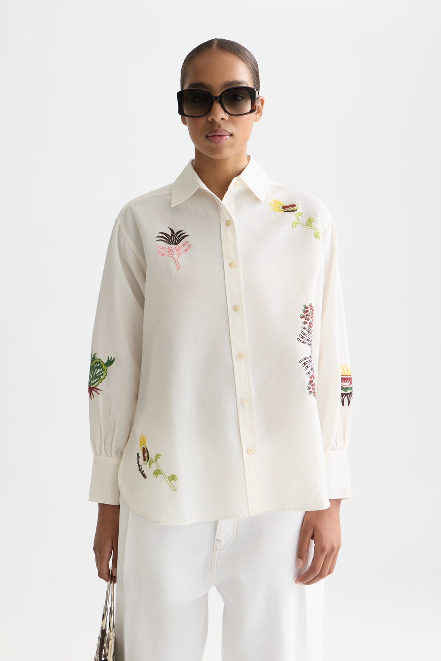 Scotch & Soda Embroidered Girlfriend Shirt Eggnog Size: 38 | Long-Sleeved Tops Outlet | Dames | Ecru