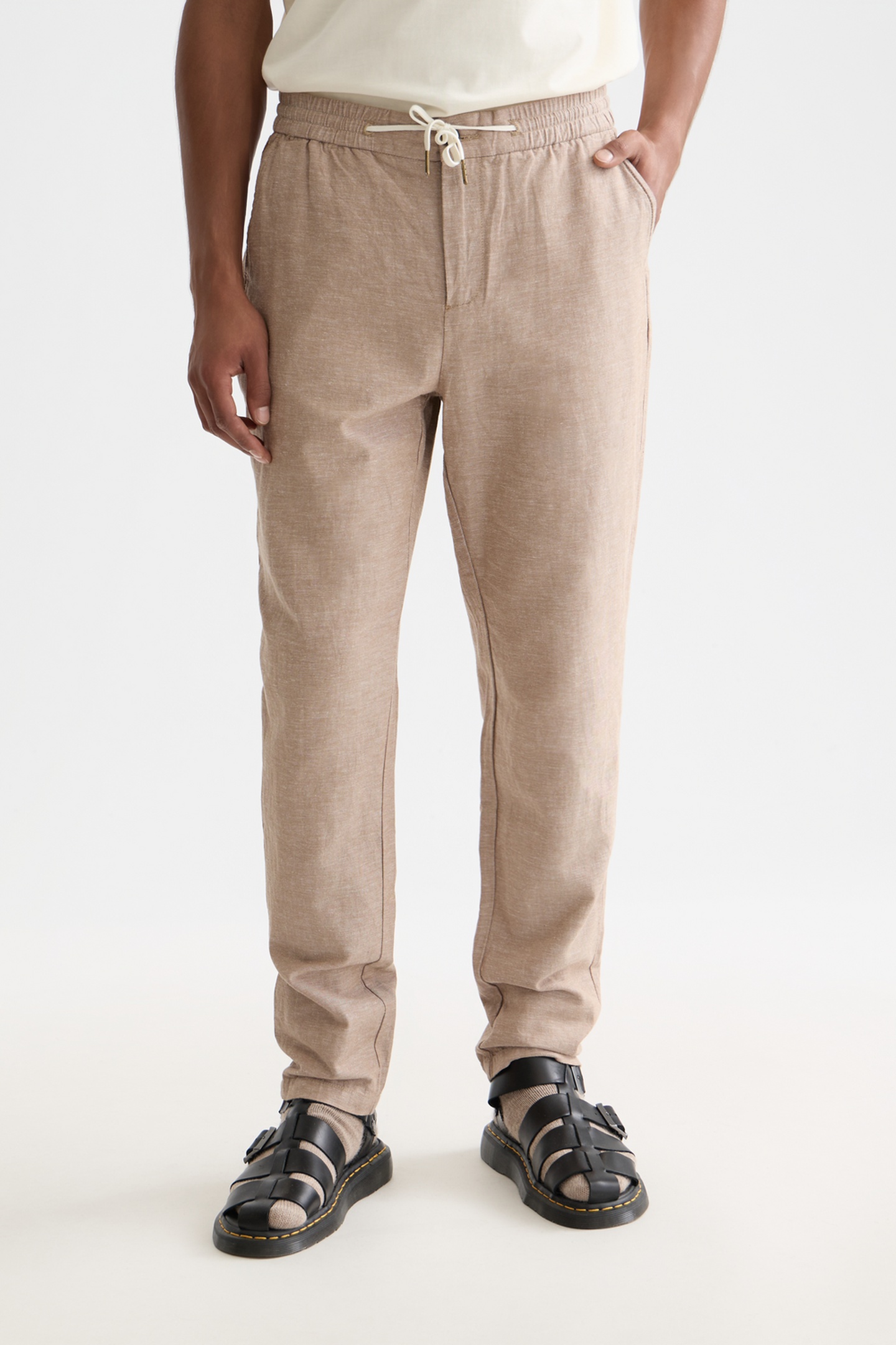 Scotch & Soda Seasonal Core Warren Cotton Linen Jogger Lt Pastel Brown Taille: W32L34 | Pantalons de survêtement Outlet | Homme | Blanche