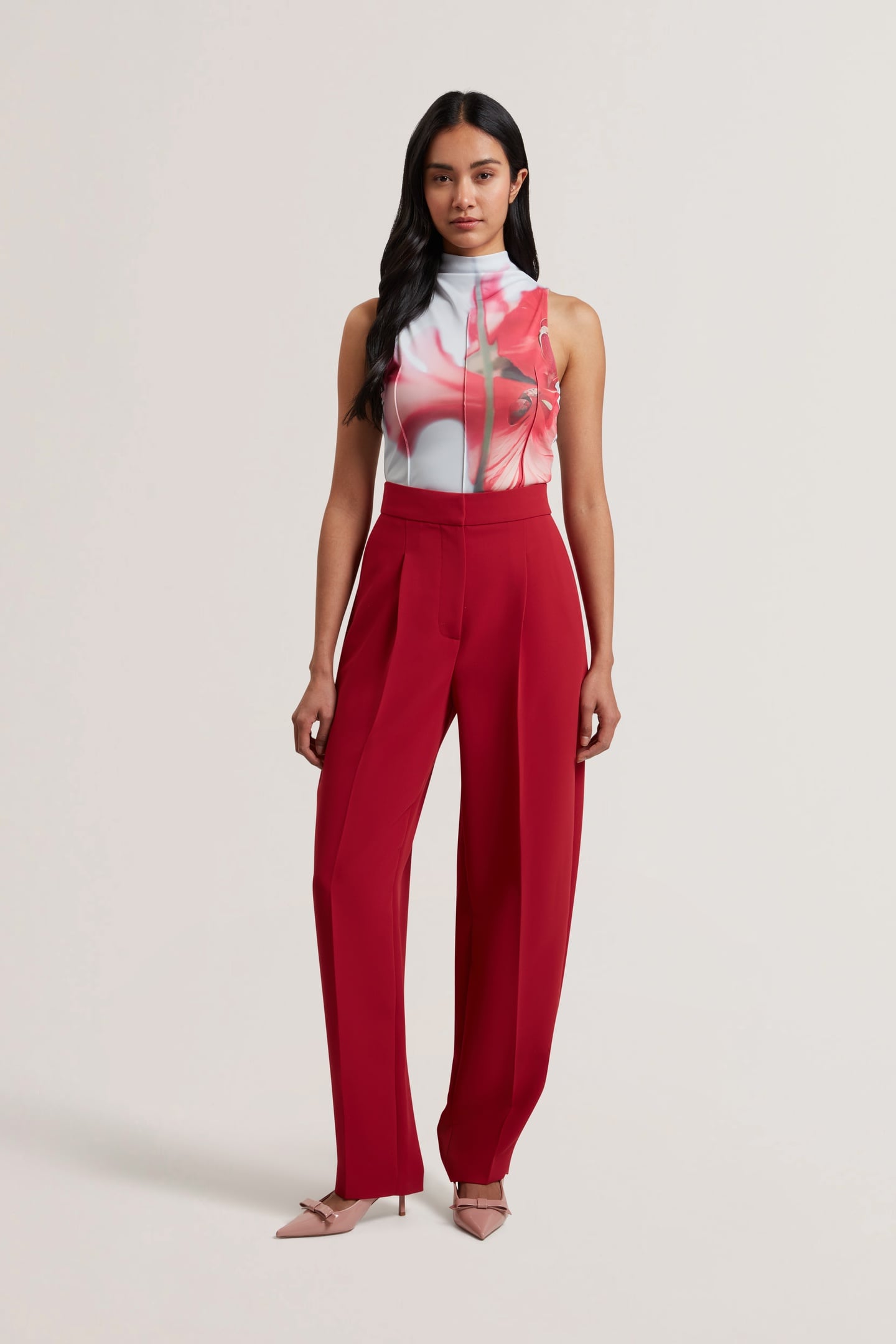 Ted Baker Morriat Tailored Barrel Leg Trousers Red Maat: 42 | Pantalons Outlet | Dames | Rood