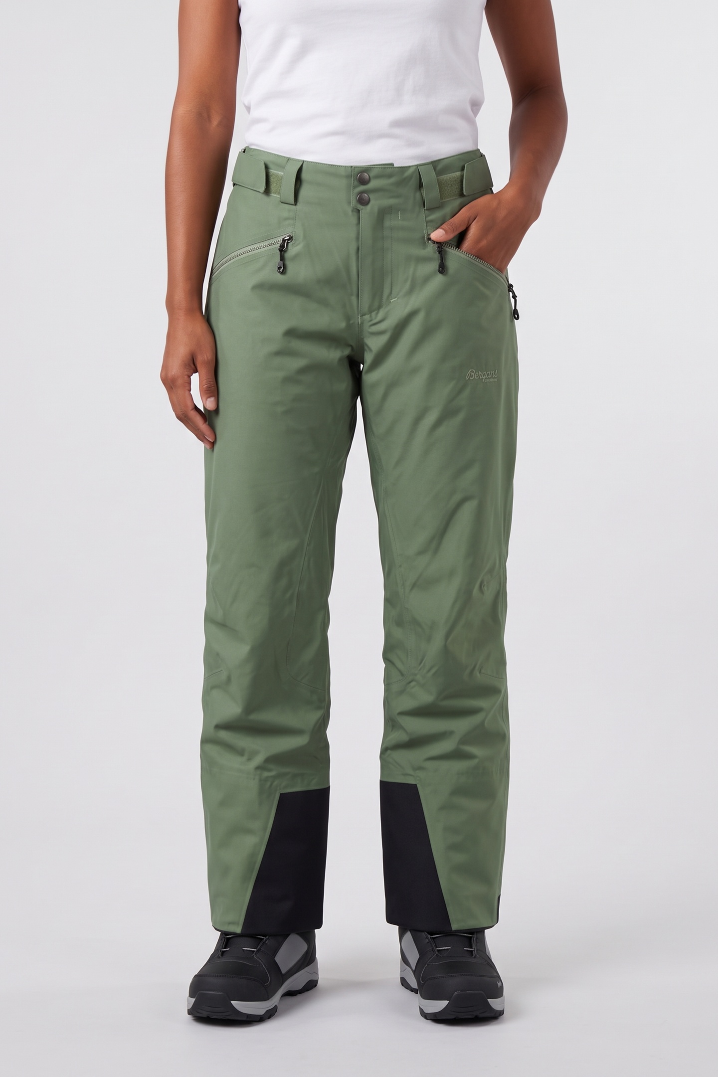 Bergans of Norway Stranda V2 Insulated W Pants Cool Green Maat: XS | Straight Broeken Outlet | Dames | Groen