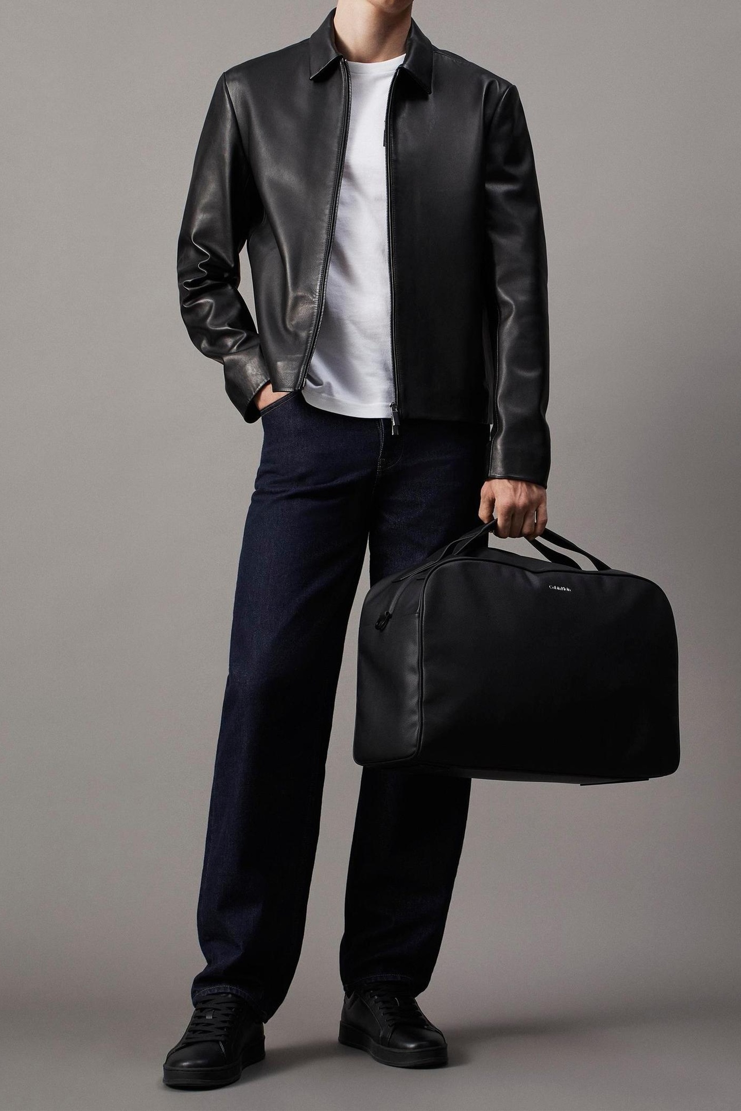 Calvin Klein Ck Must Weekender Black Caviar Talla: OS | Bolsos de Fin de Semana Outlet | Hombre | Negro